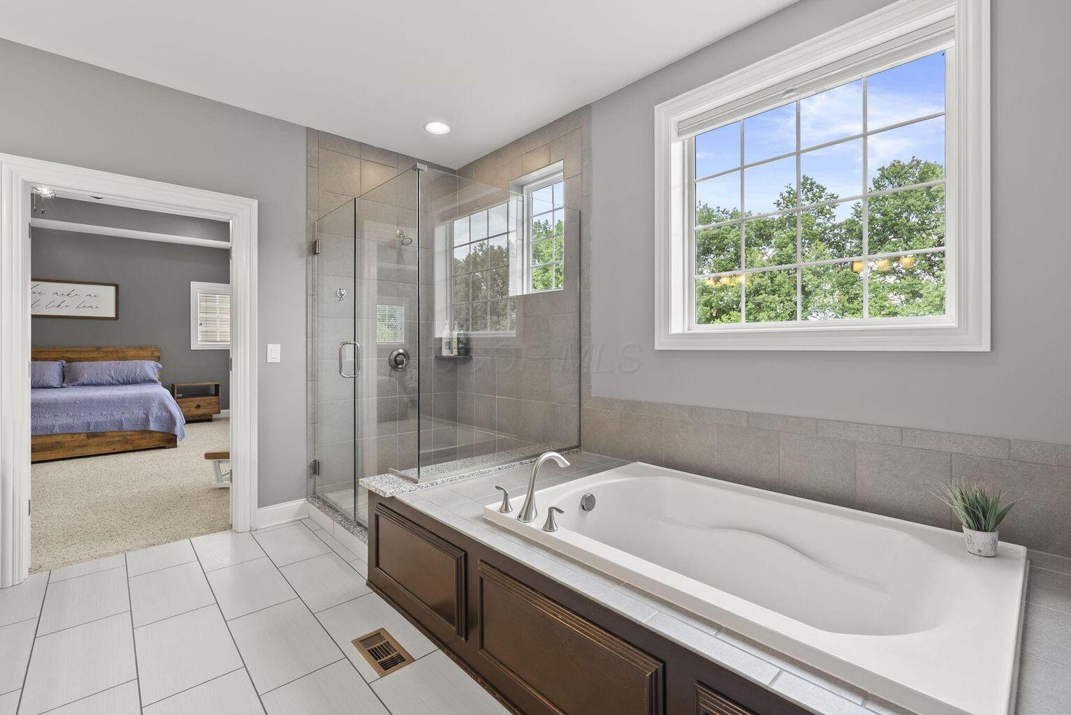 New Albany, Ohio, 43054, United States, 5 Bedrooms Bedrooms, ,5 BathroomsBathrooms,Residential,Active,2007958