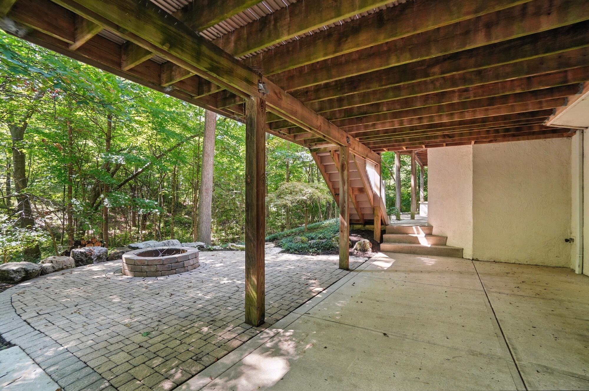 Powell, Ohio, 43065, United States, 5 Bedrooms Bedrooms, ,5 BathroomsBathrooms,Residential,Active,1871632