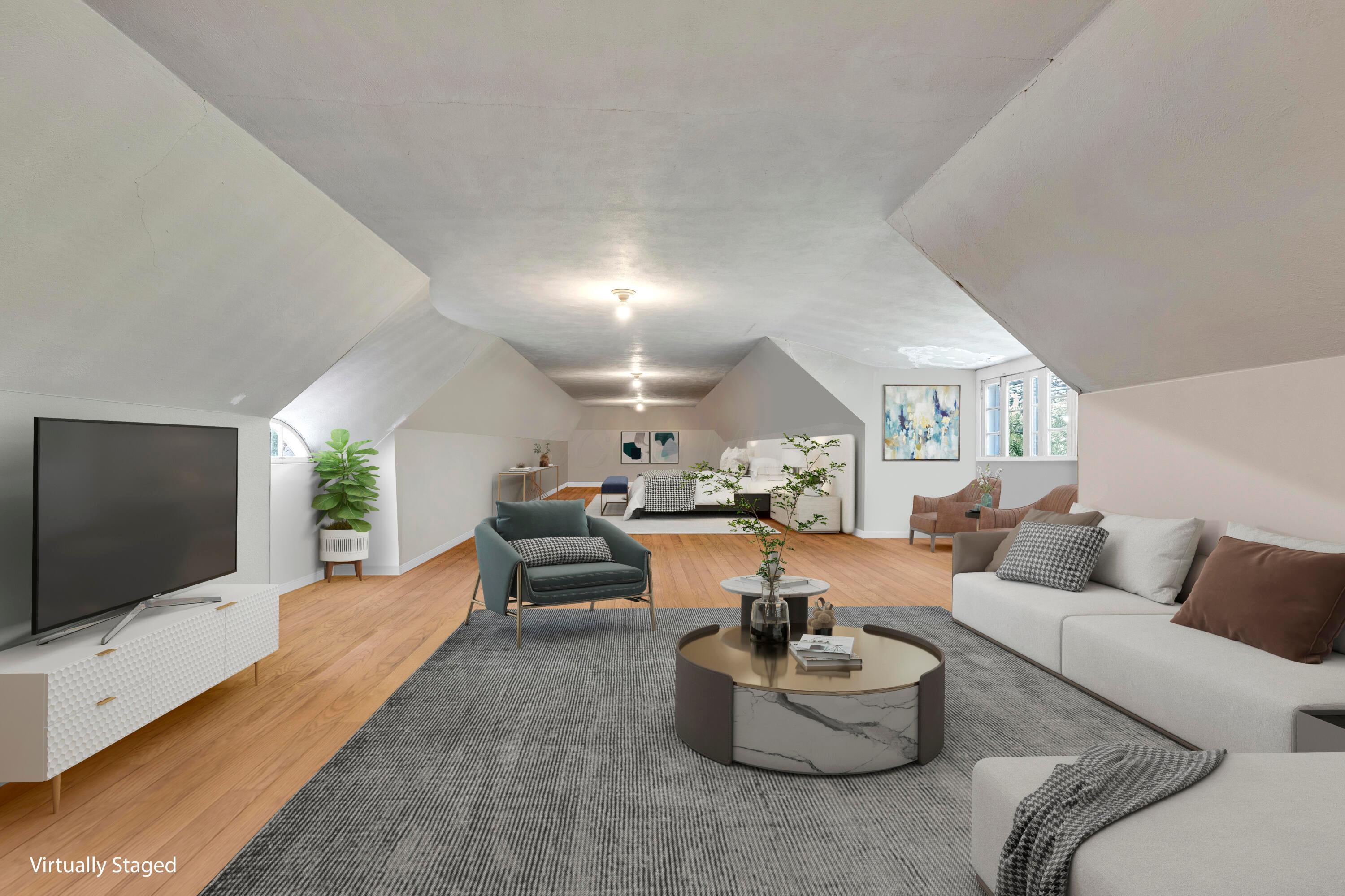 Thornville, Ohio, 43076, United States, 9 Bedrooms Bedrooms, ,7 BathroomsBathrooms,Residential,Active,1821951