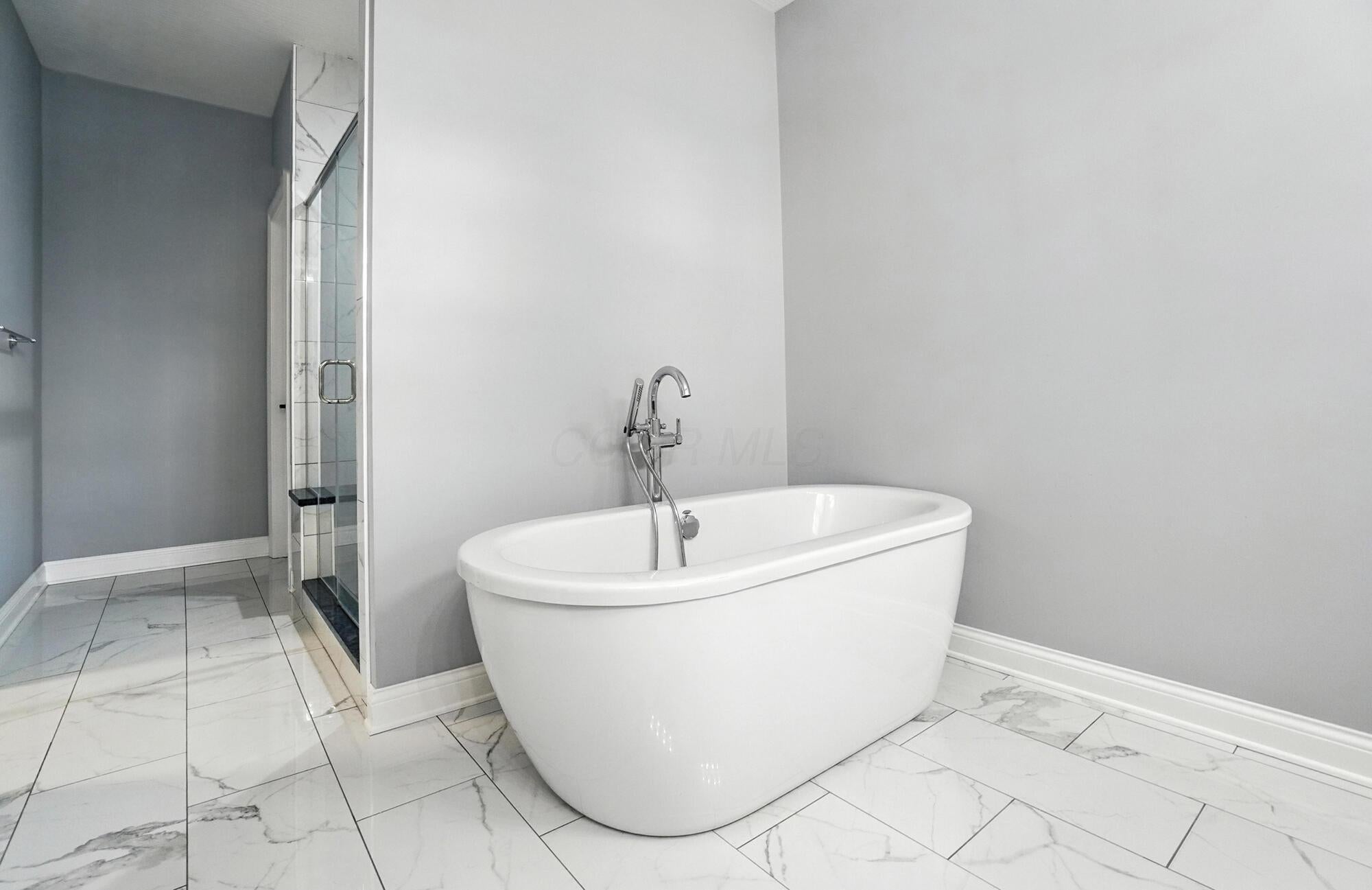 Delaware, Ohio, 43015, United States, 5 Bedrooms Bedrooms, ,7 BathroomsBathrooms,Residential,Active,1910144