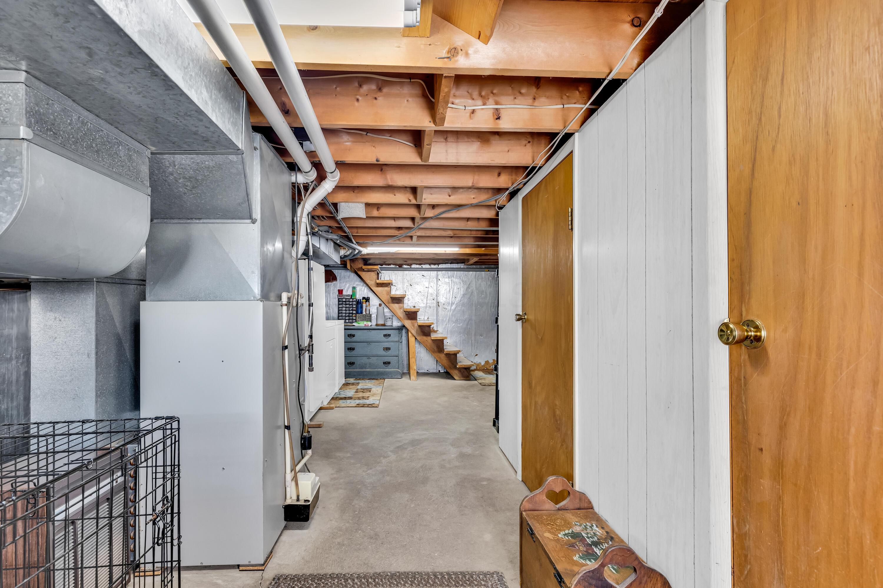 Centerburg, Ohio, 43011, United States, ,3 BathroomsBathrooms,Residential,Active,1853278