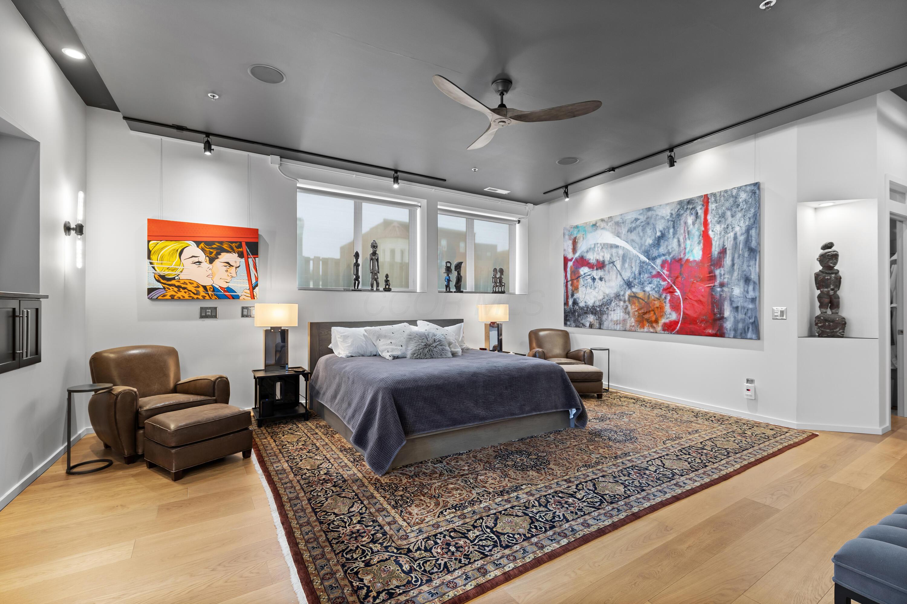 Columbus, Ohio, 43201, United States, 3 Bedrooms Bedrooms, ,5 BathroomsBathrooms,Residential,Active,1894778