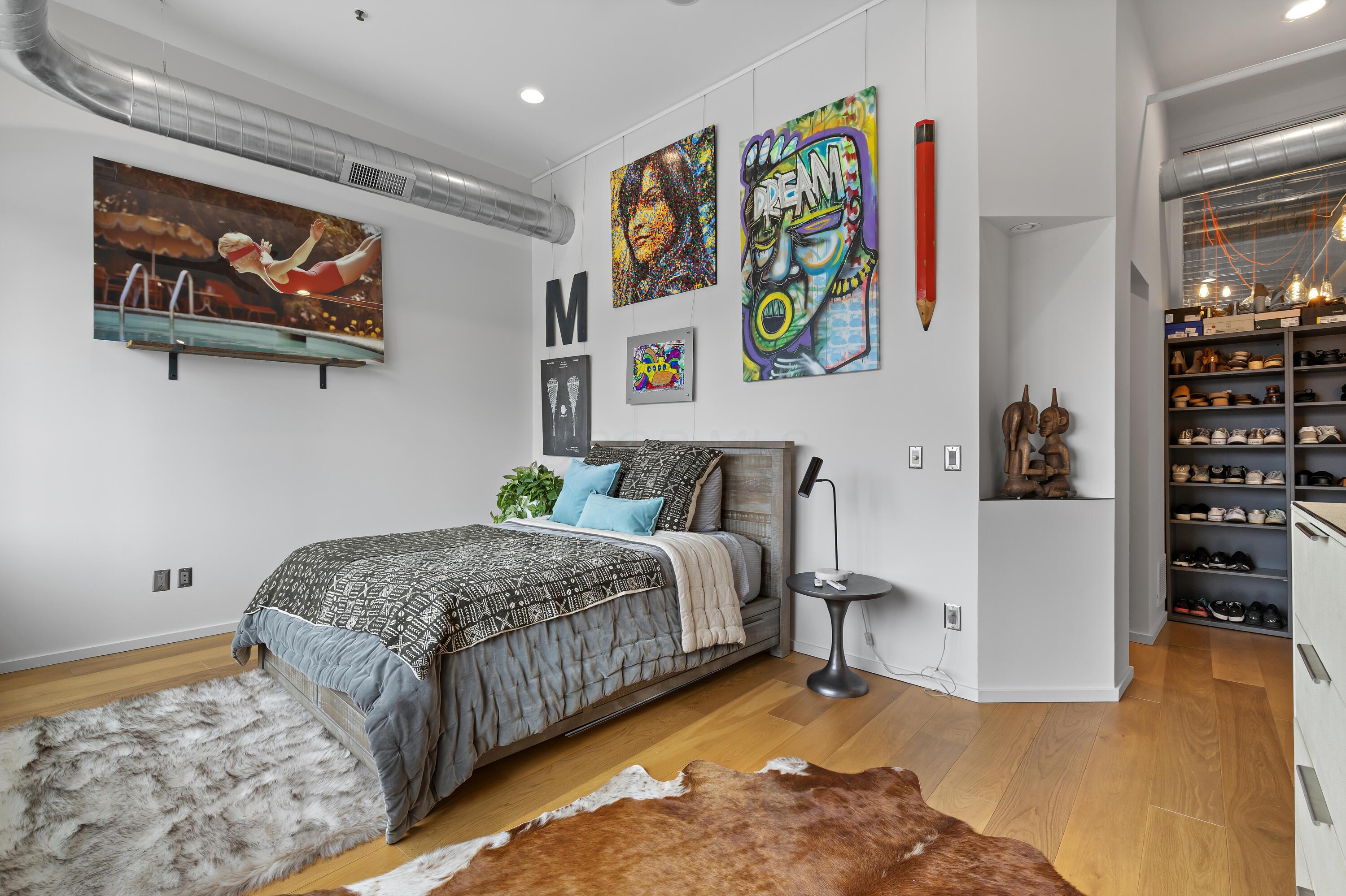 Columbus, Ohio, 43201, United States, 3 Bedrooms Bedrooms, ,5 BathroomsBathrooms,Residential,Active,1894778