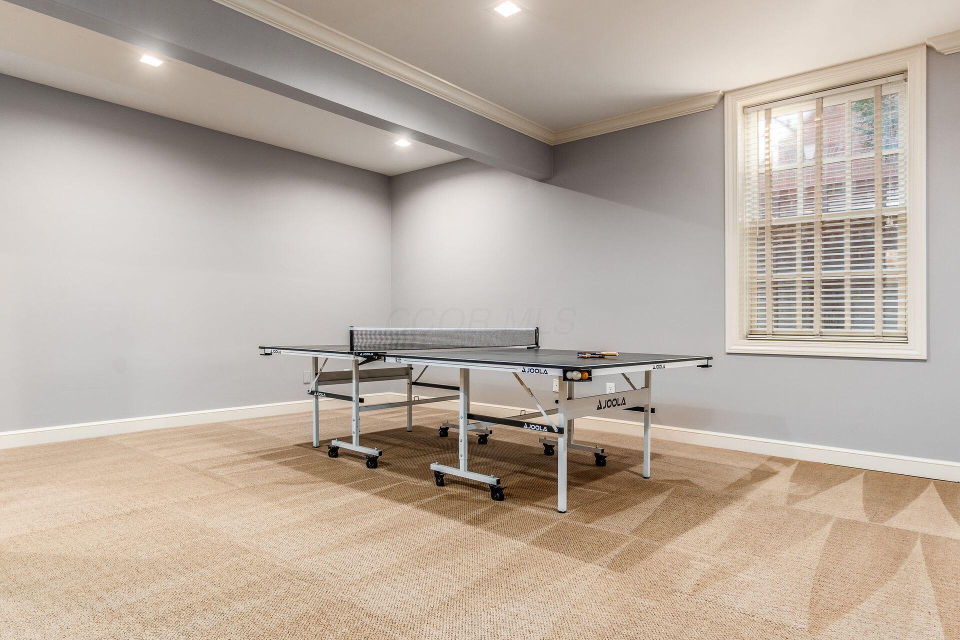 New Albany, Ohio, 43054, United States, 5 Bedrooms Bedrooms, ,6 BathroomsBathrooms,Residential,Active,1944097