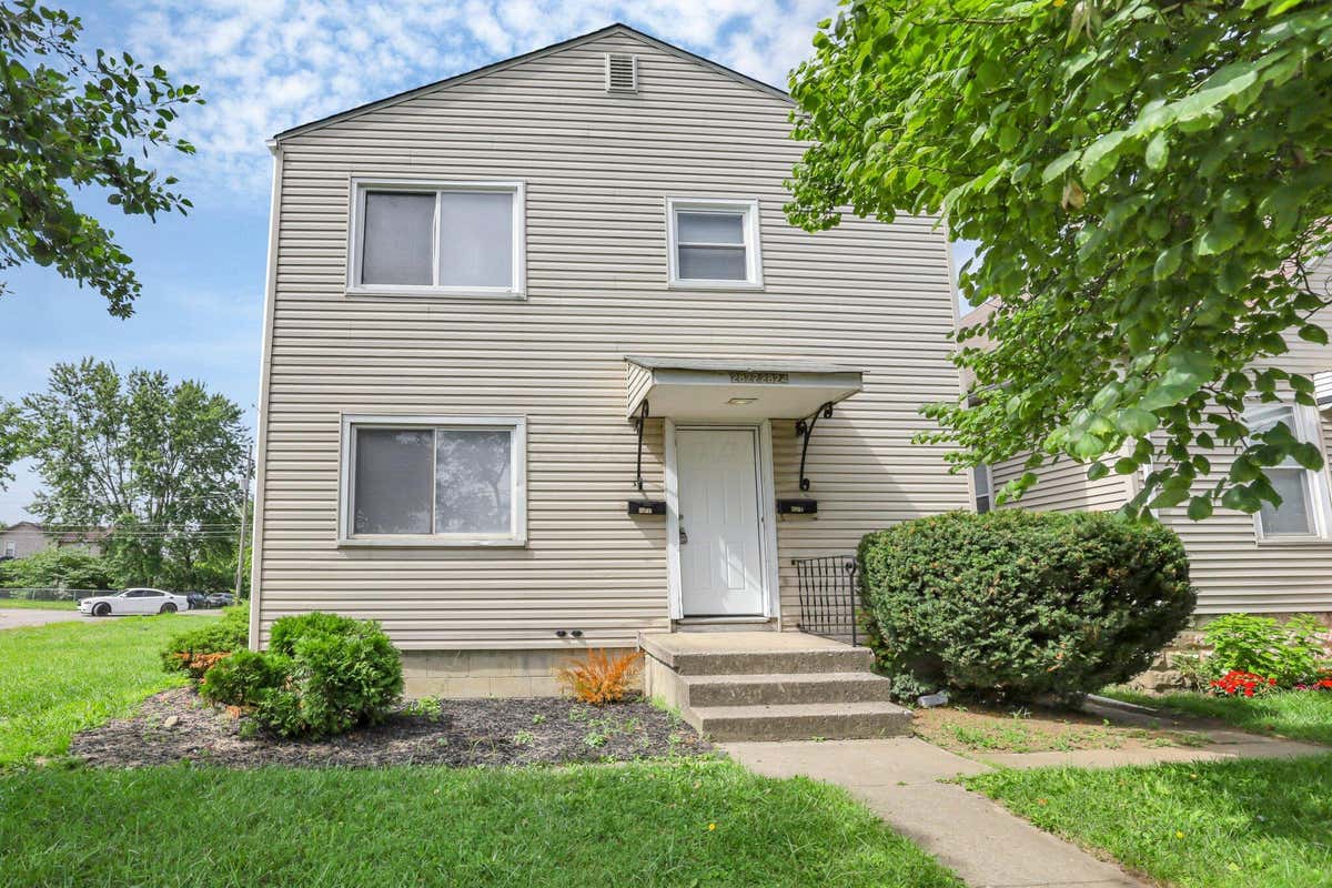 2822 E 5TH AVE Unit 2824  