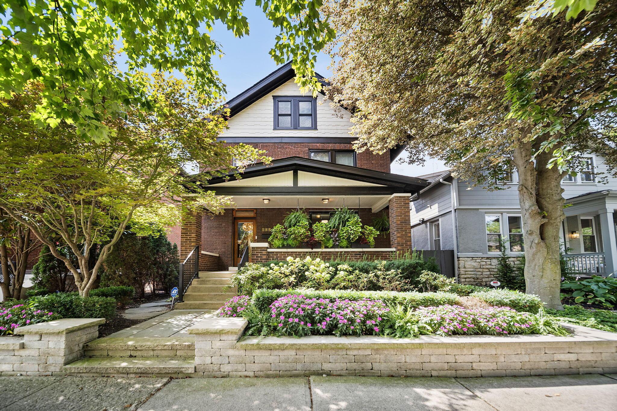 Columbus, Ohio, 43206, United States, 4 Bedrooms Bedrooms, ,4 BathroomsBathrooms,Residential,Active,1929688