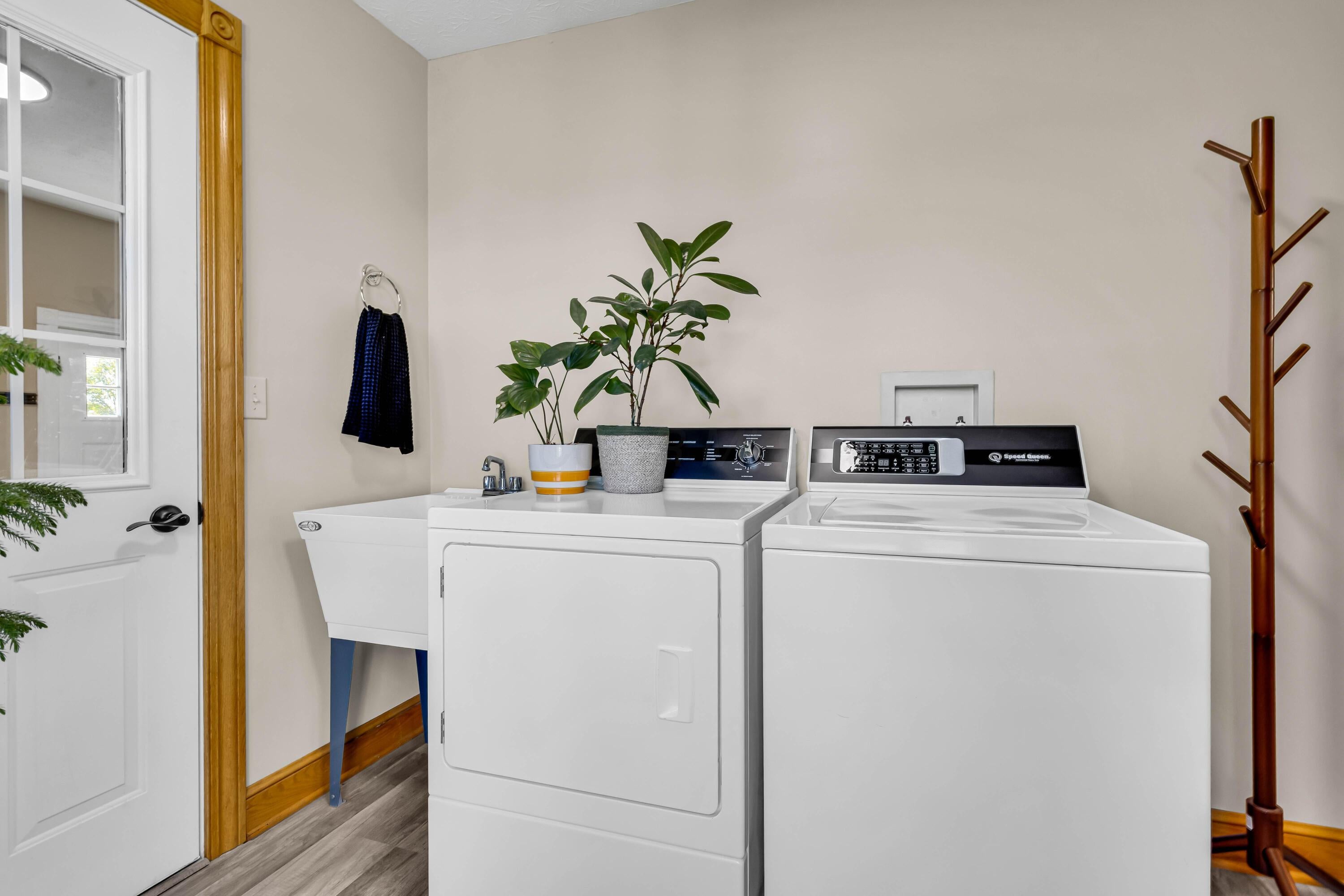 Mount Gilead, Ohio, 43338, United States, 4 Bedrooms Bedrooms, ,3 BathroomsBathrooms,Residential,Active,1953400