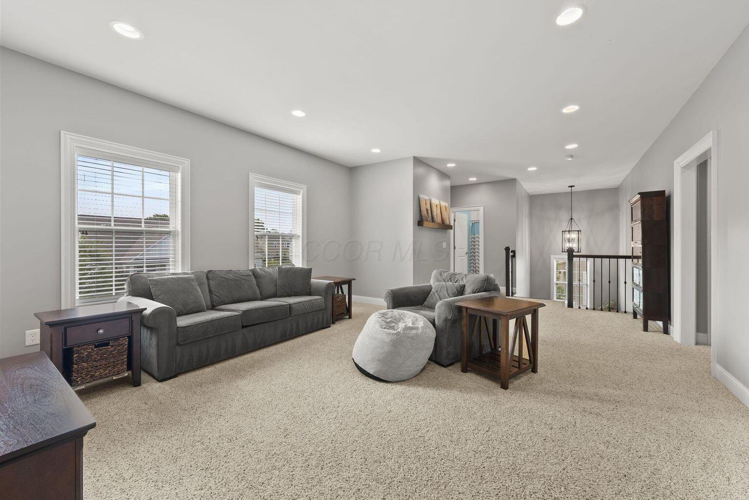 New Albany, Ohio, 43054, United States, 5 Bedrooms Bedrooms, ,5 BathroomsBathrooms,Residential,Active,2007958