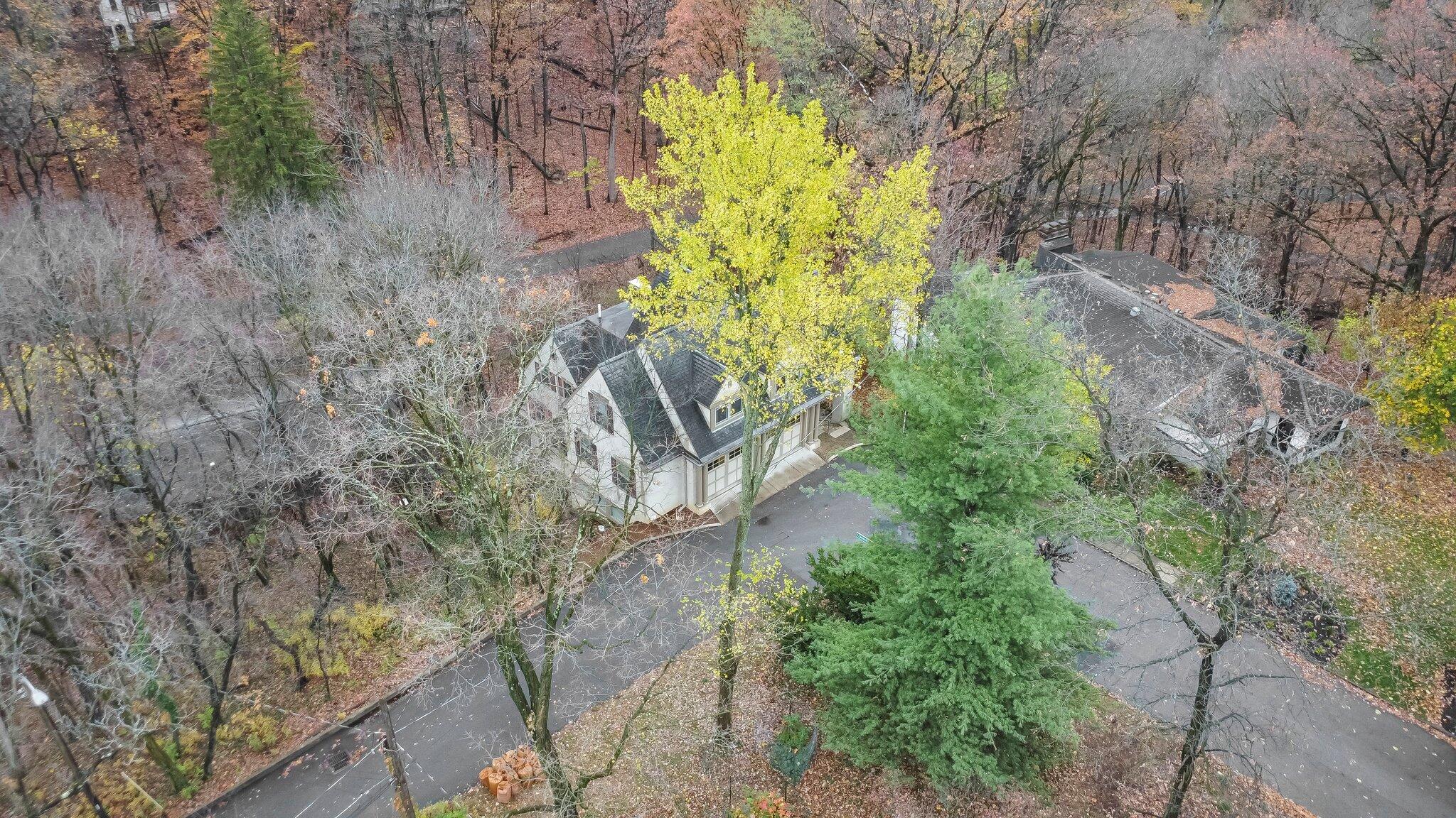 Columbus, Ohio, 43202, United States, 4 Bedrooms Bedrooms, ,4 BathroomsBathrooms,Residential,Active,1748765