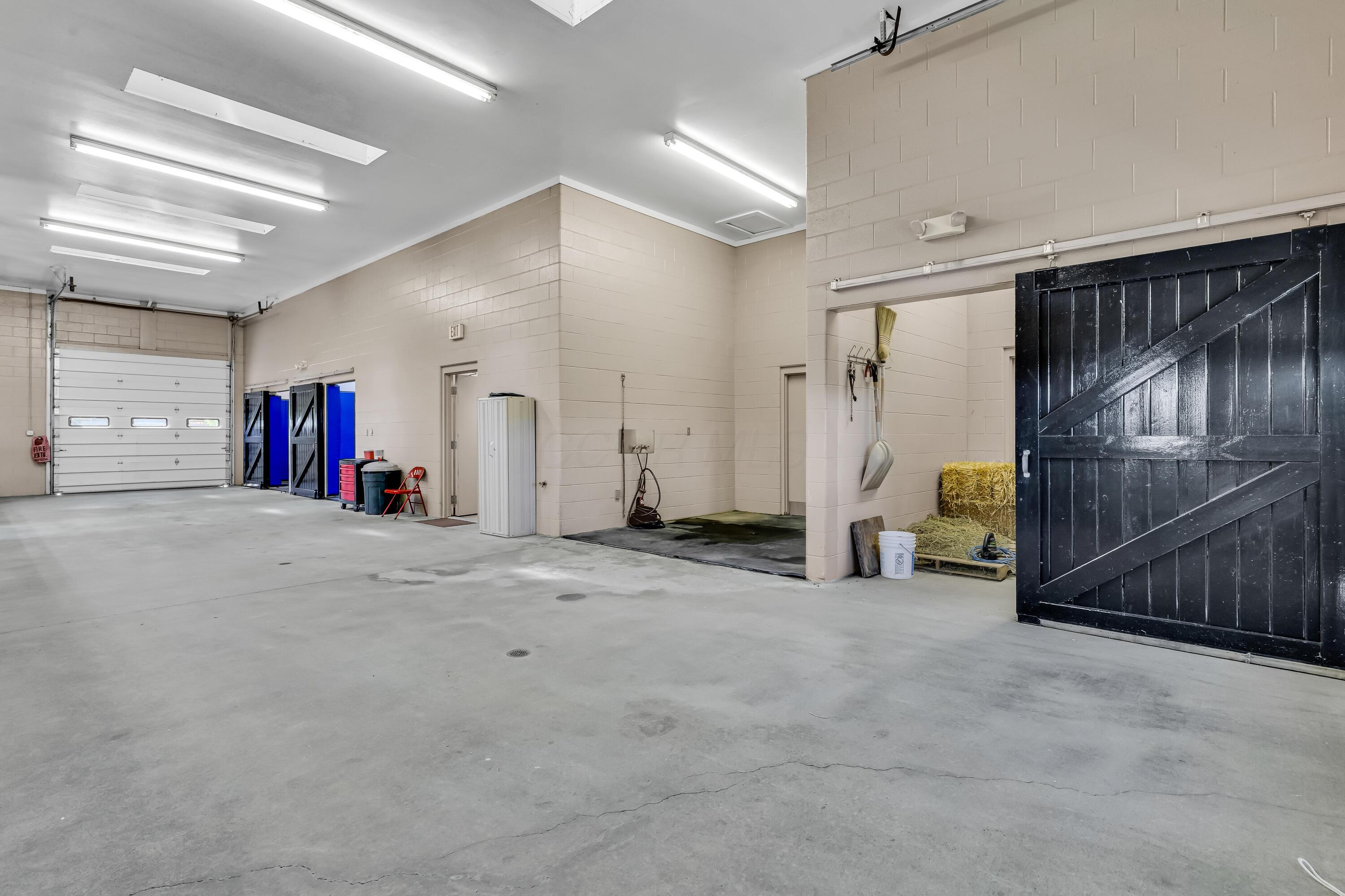 Lancaster, Ohio, 43130, United States, 4 Bedrooms Bedrooms, ,4 BathroomsBathrooms,Residential,Active,1910133