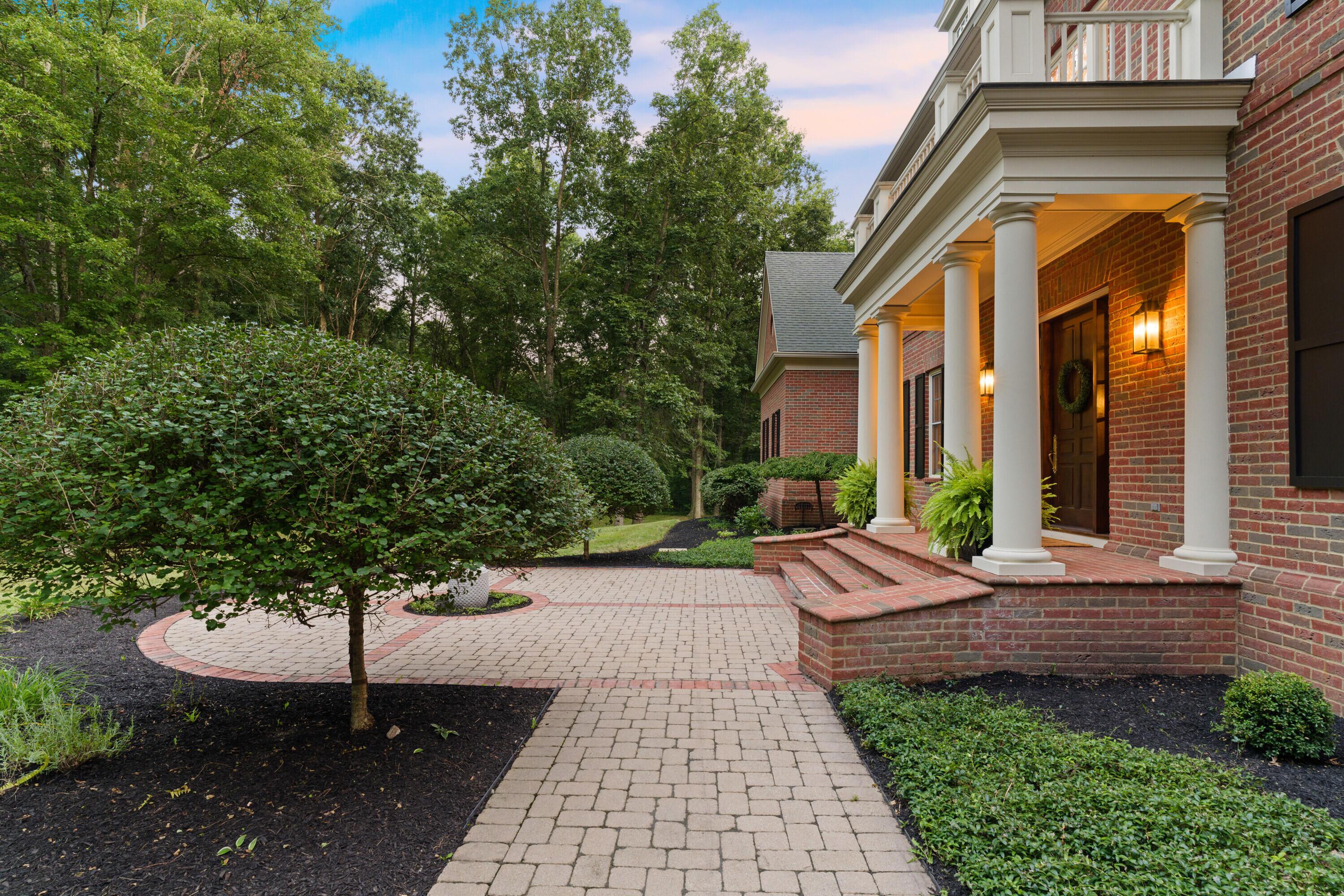 Sunbury, Ohio, 43074, United States, 5 Bedrooms Bedrooms, ,7 BathroomsBathrooms,Residential,Active,1912834