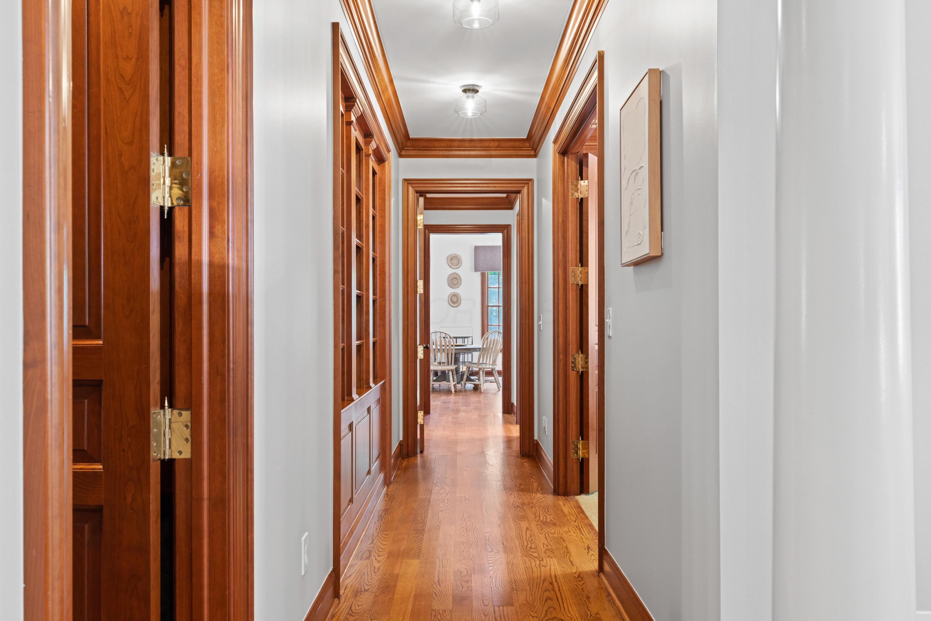 Sunbury, Ohio, 43074, United States, 5 Bedrooms Bedrooms, ,7 BathroomsBathrooms,Residential,Active,1912834