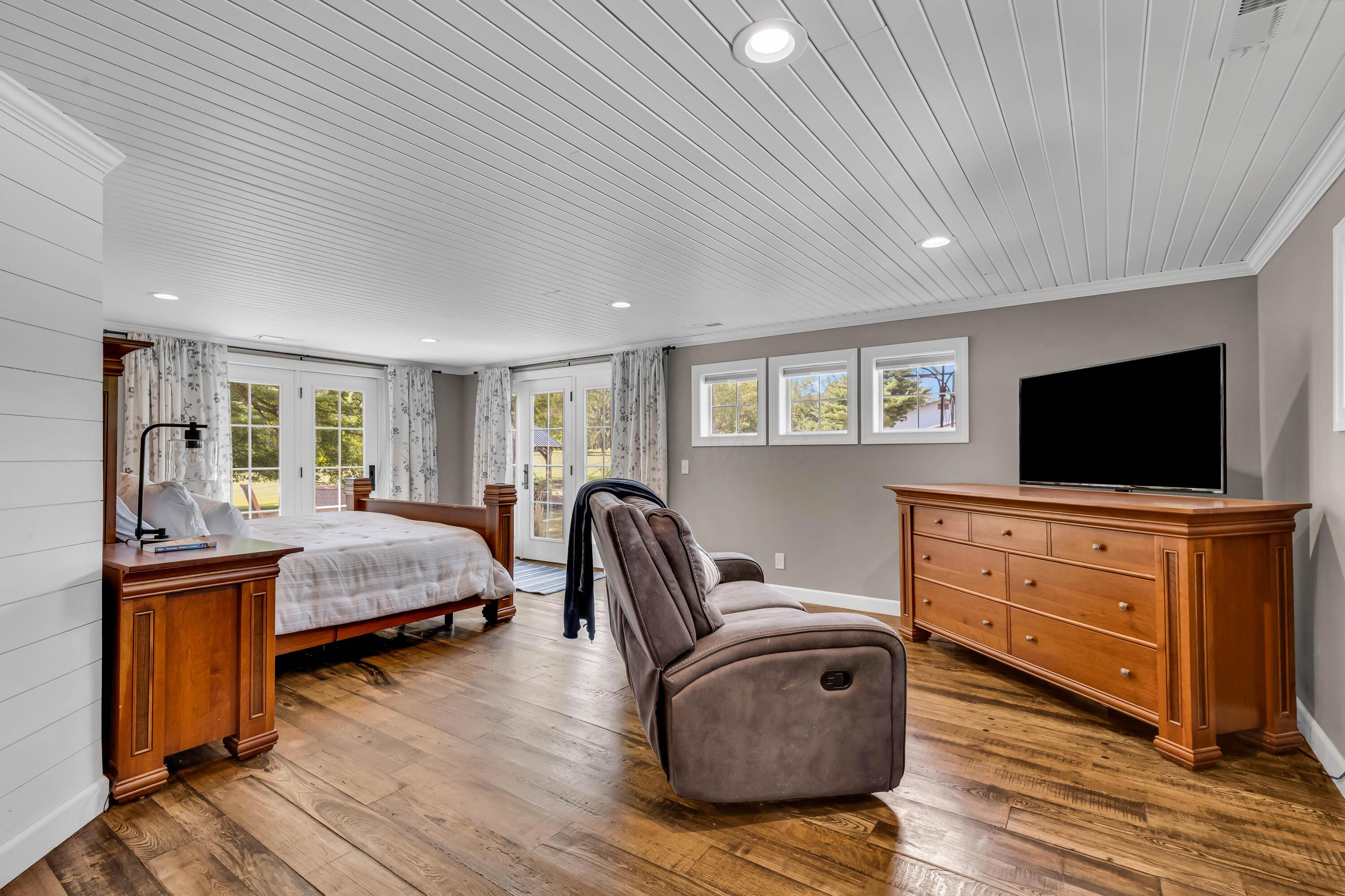 Centerburg, Ohio, 43011, United States, 5 Bedrooms Bedrooms, ,5 BathroomsBathrooms,Residential,Active,1934755