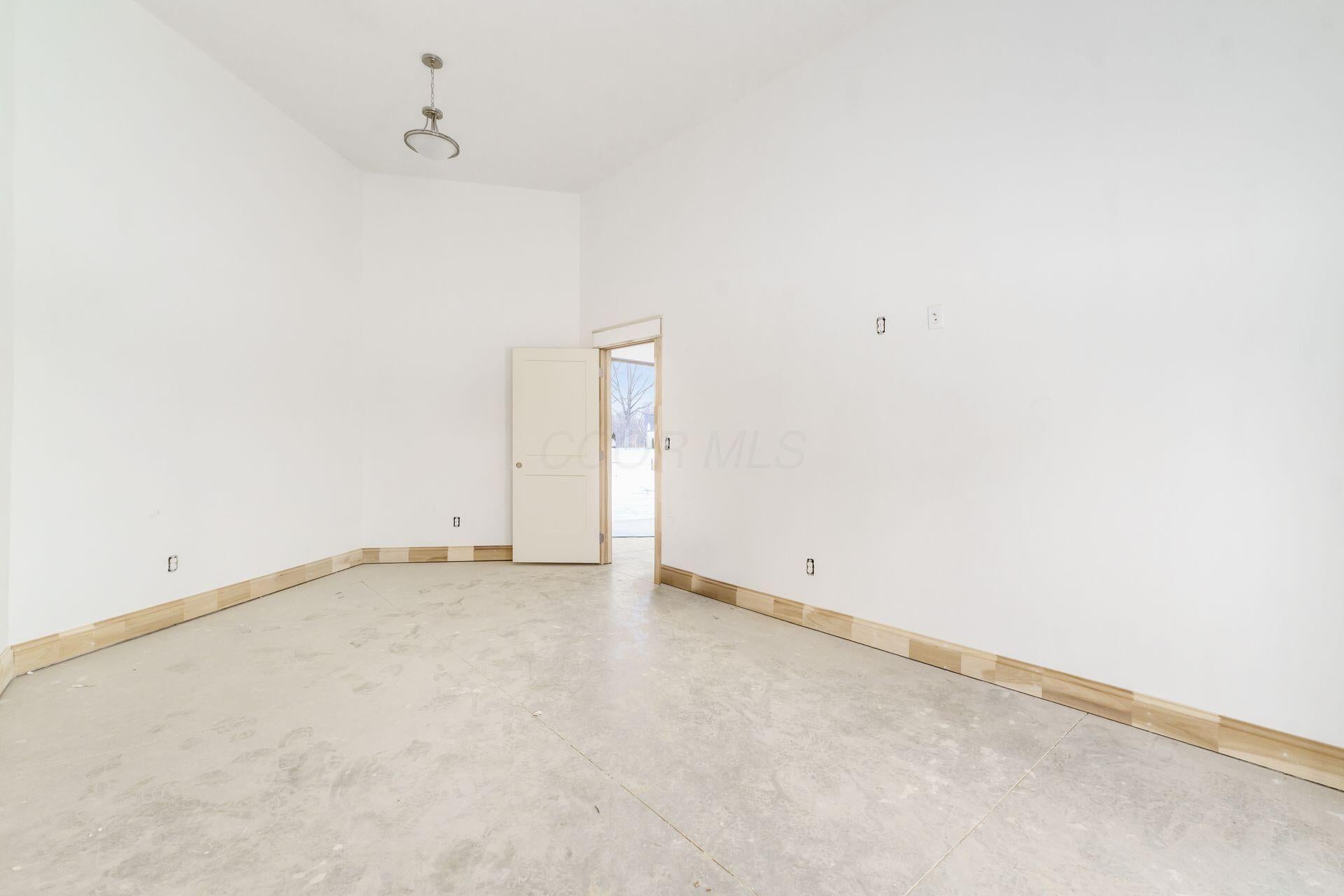 Sunbury, Ohio, 43074, United States, 4 Bedrooms Bedrooms, ,6 BathroomsBathrooms,Residential,Active,2007229