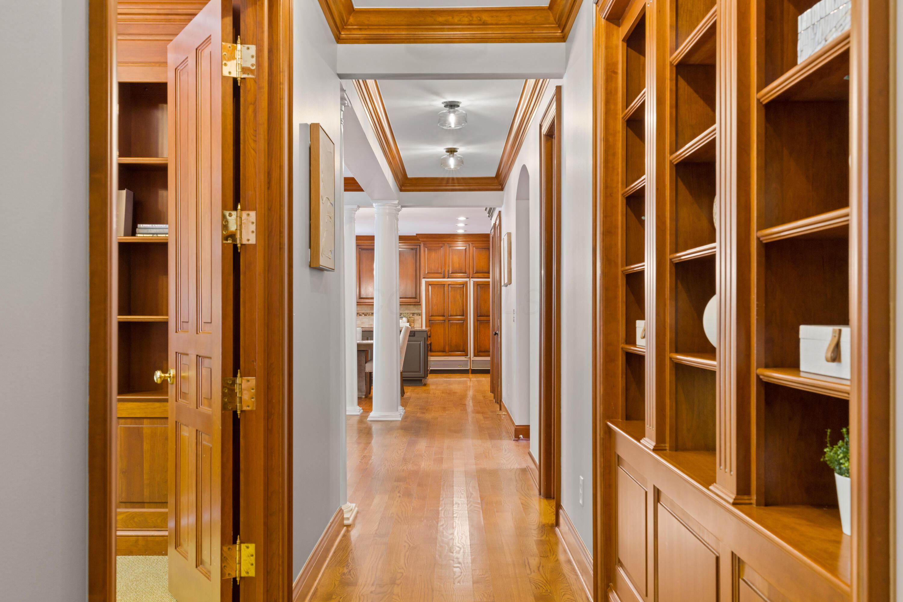 Sunbury, Ohio, 43074, United States, 5 Bedrooms Bedrooms, ,7 BathroomsBathrooms,Residential,Active,1912834