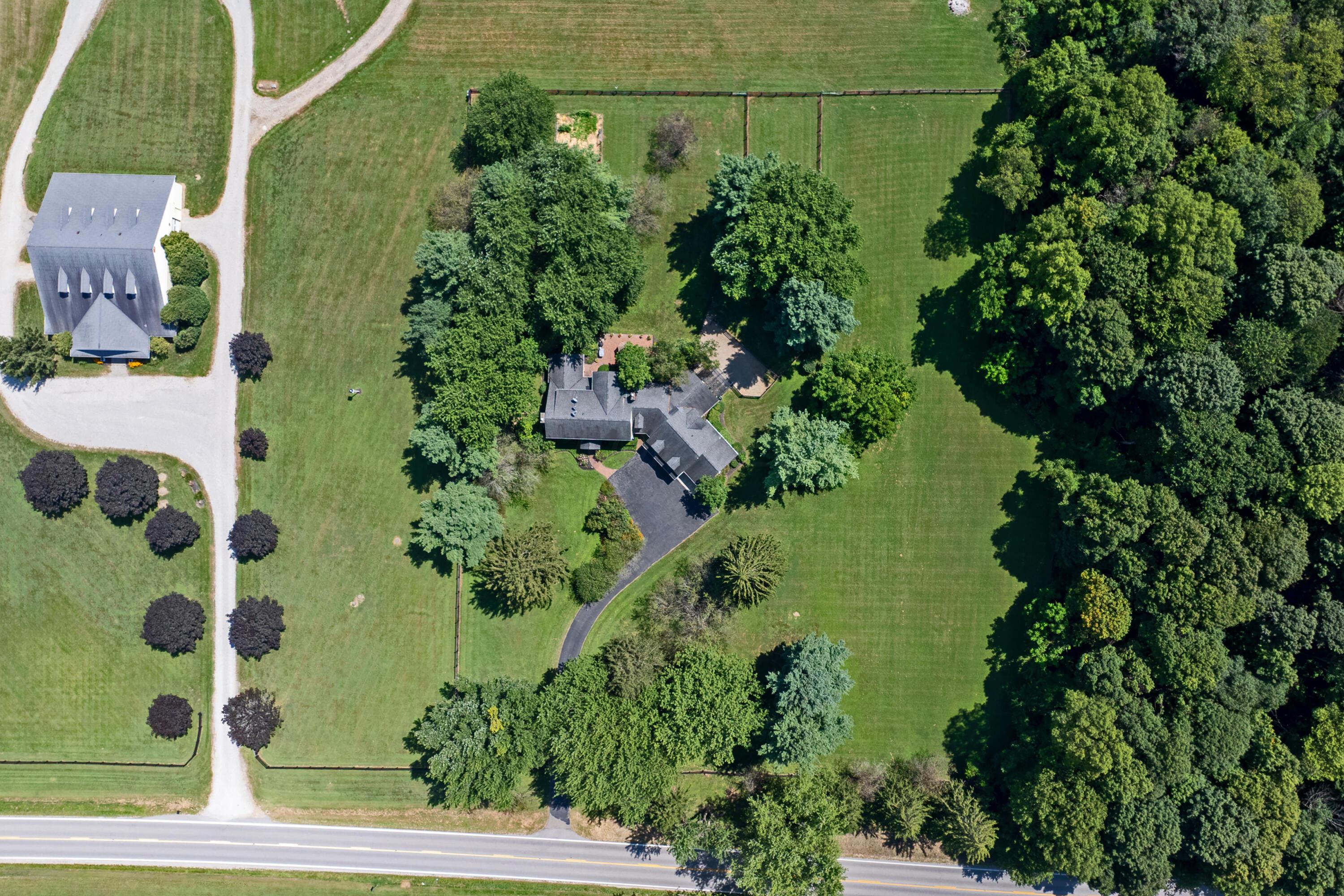 Lancaster, Ohio, 43130, United States, 4 Bedrooms Bedrooms, ,4 BathroomsBathrooms,Residential,Active,1910133