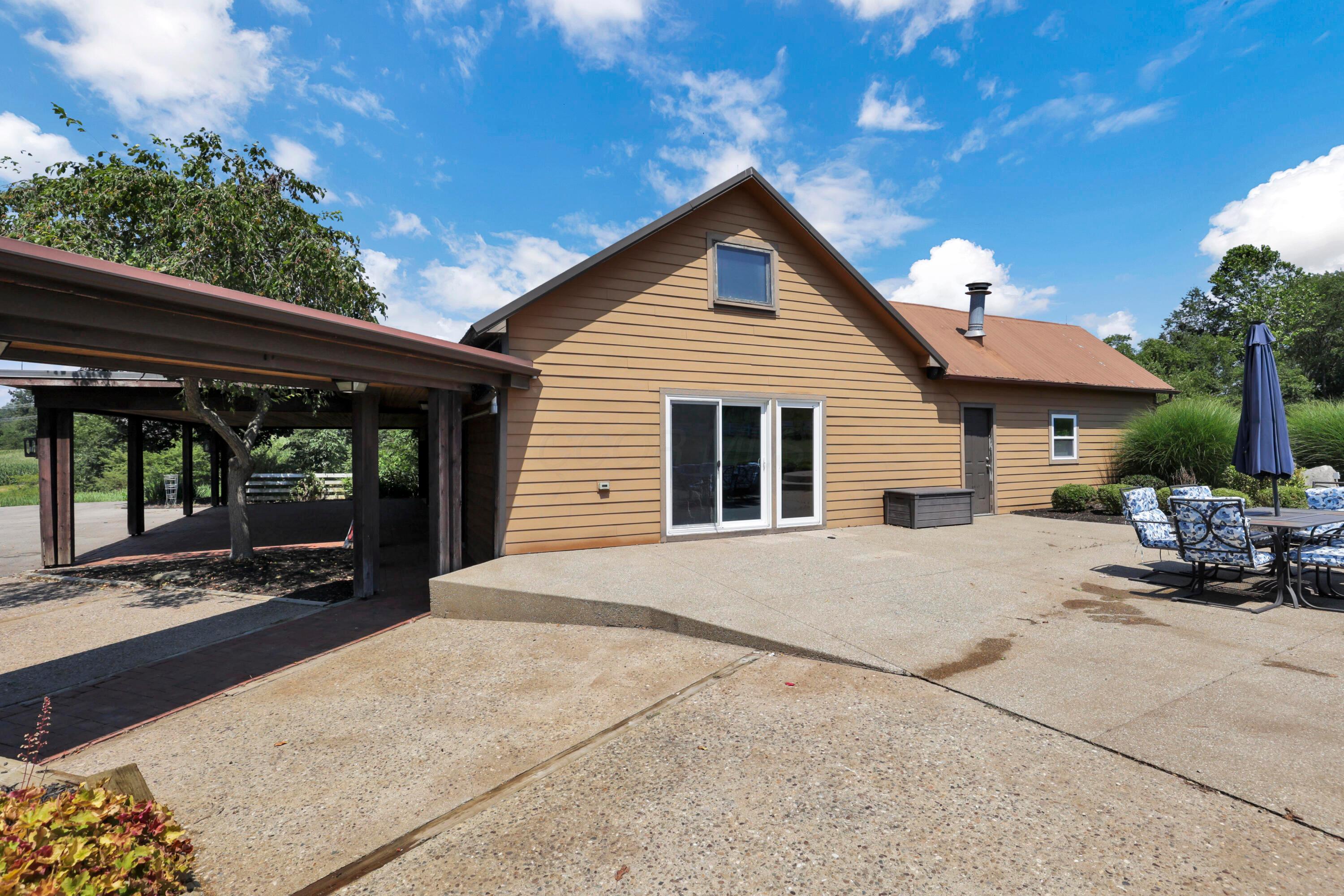 Newark, Ohio, 43055, United States, 5 Bedrooms Bedrooms, ,6 BathroomsBathrooms,Residential,Active,1909629