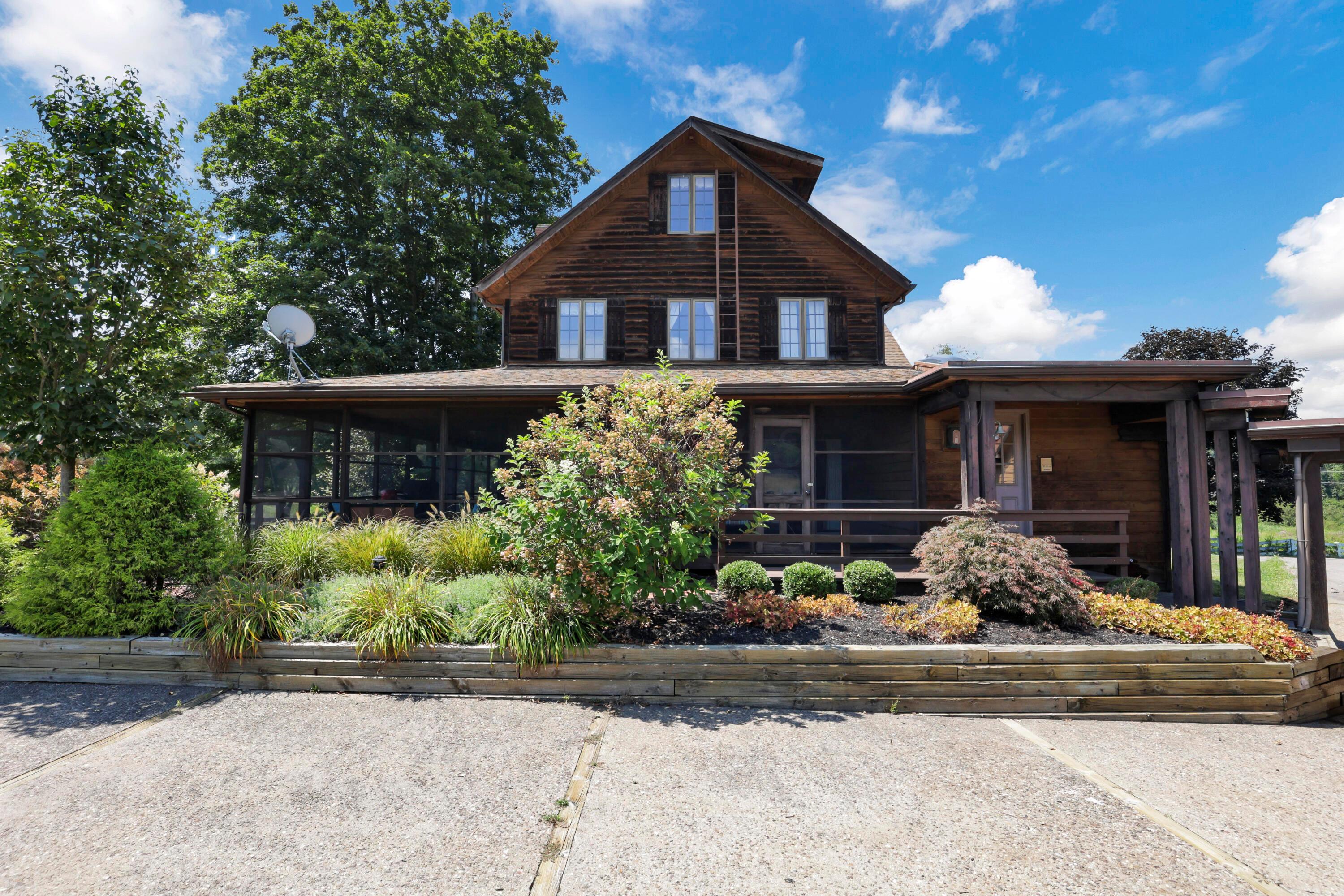 Newark, Ohio, 43055, United States, 5 Bedrooms Bedrooms, ,6 BathroomsBathrooms,Residential,Active,1909629