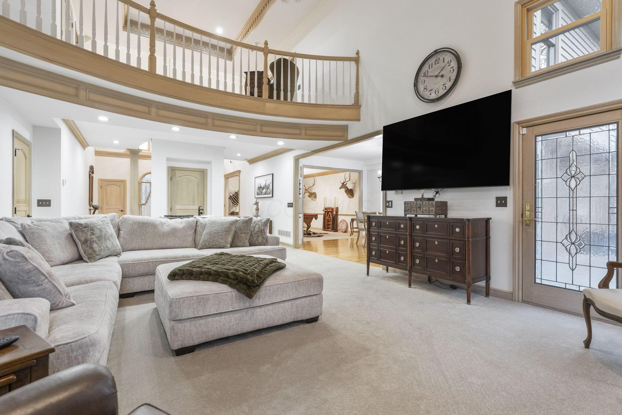 Powell, Ohio, 43065, United States, 5 Bedrooms Bedrooms, ,6 BathroomsBathrooms,Residential,Active,1989786