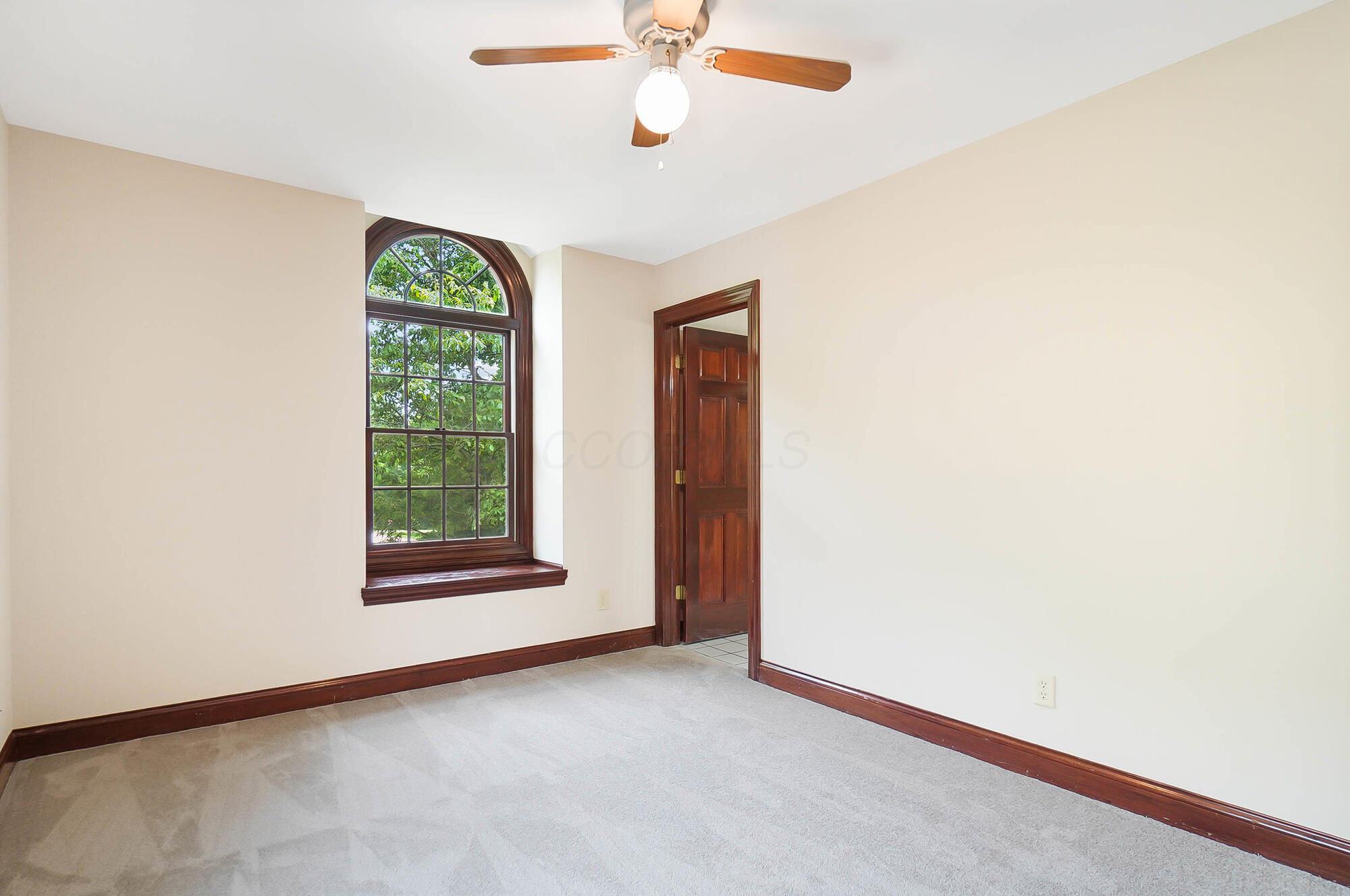 Powell, Ohio, 43065, United States, 5 Bedrooms Bedrooms, ,5 BathroomsBathrooms,Residential,Active,1871632