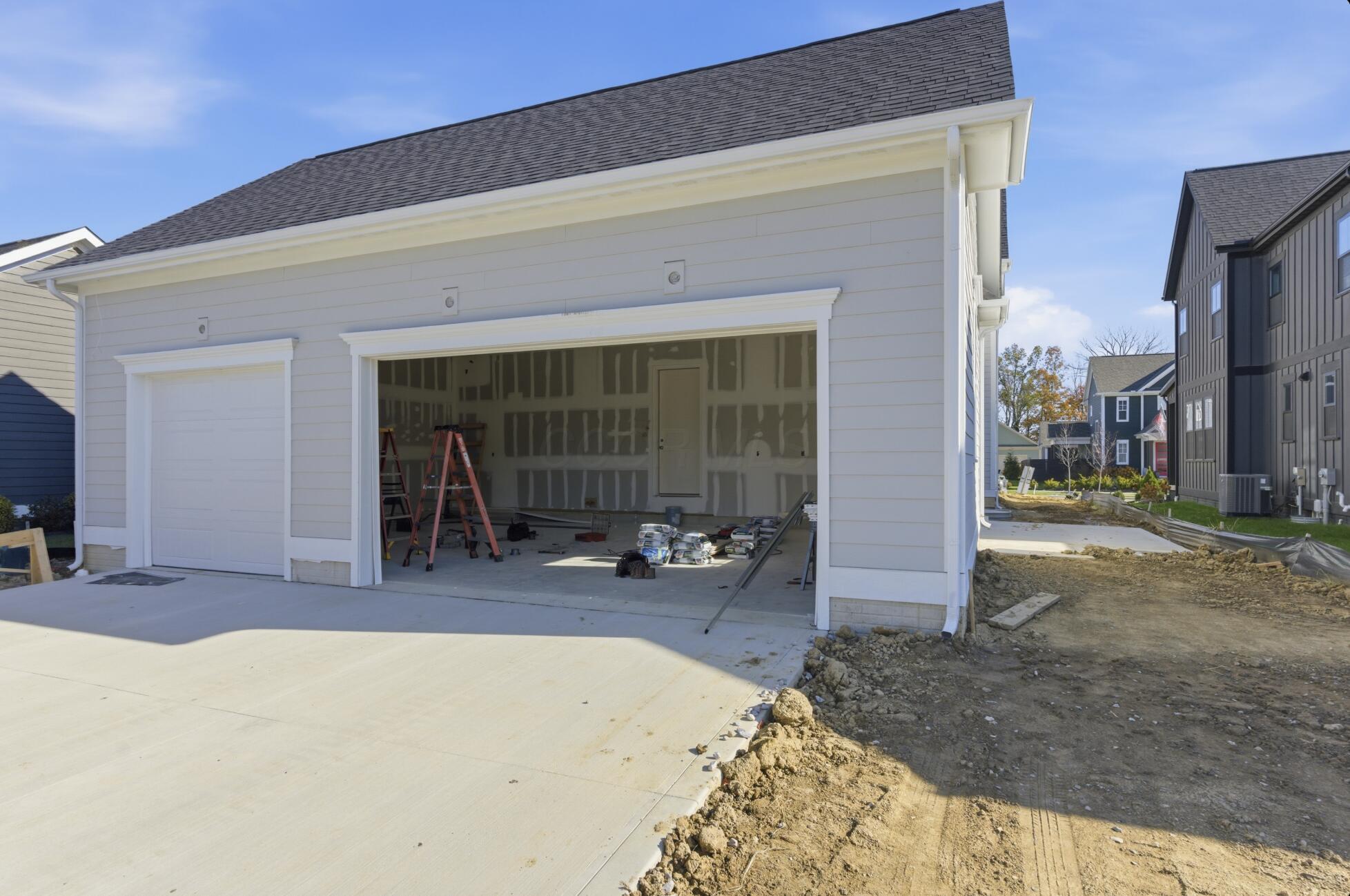Lewis Center, Ohio, 43035, United States, 5 Bedrooms Bedrooms, ,4 BathroomsBathrooms,Residential,Active,1879996