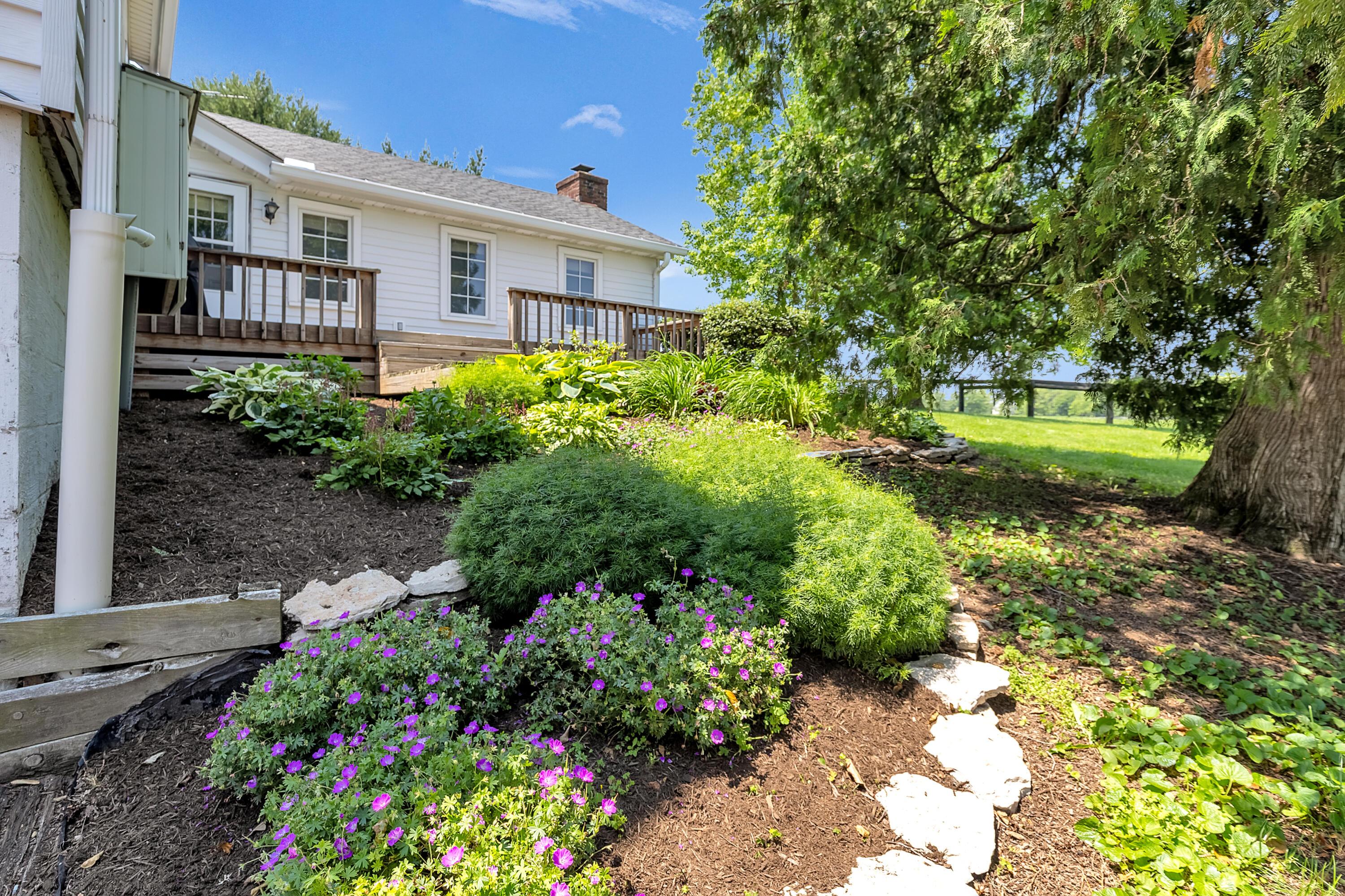 Centerburg, Ohio, 43011, United States, ,3 BathroomsBathrooms,Residential,Active,1853278