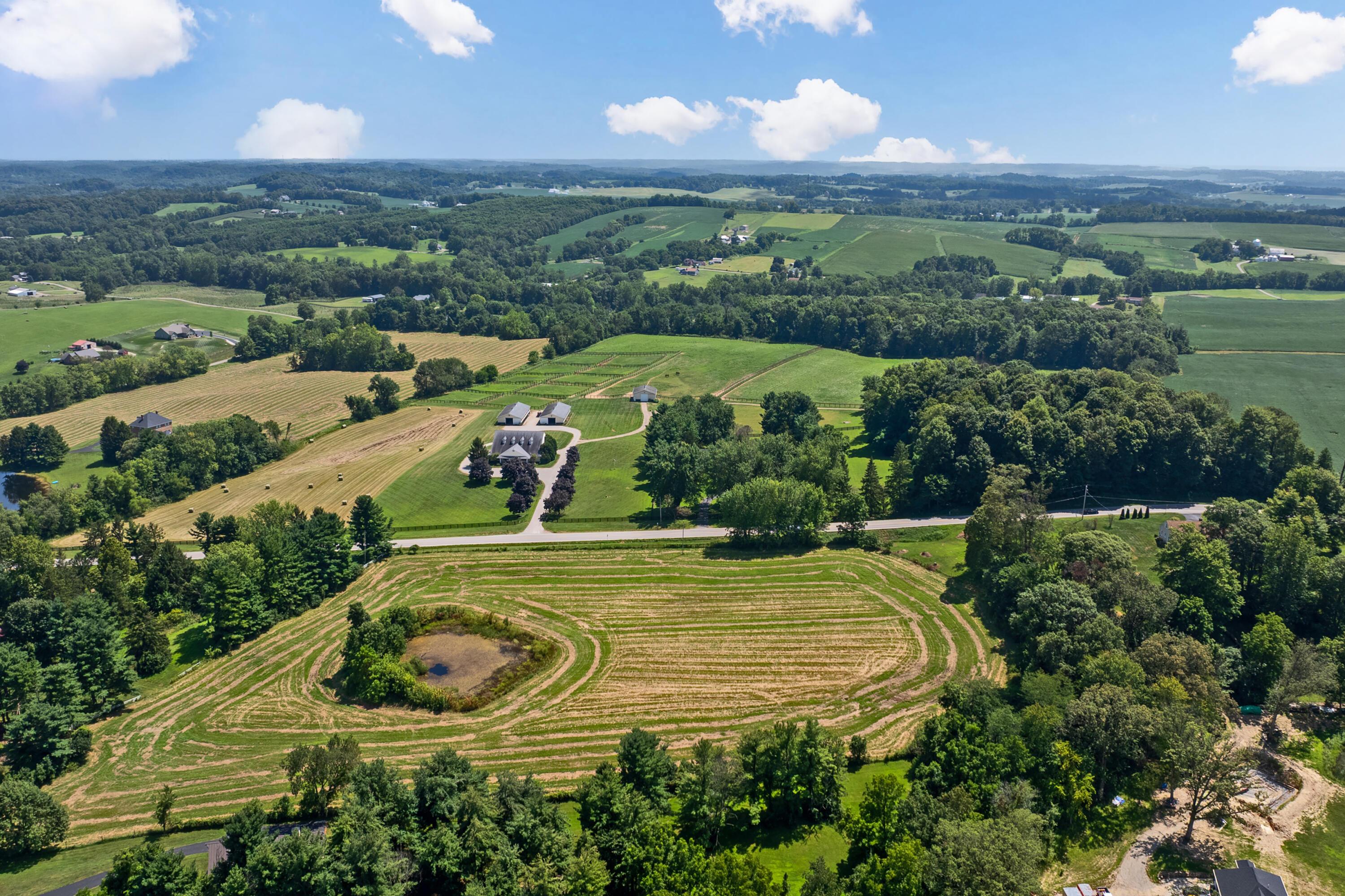 Lancaster, Ohio, 43130, United States, 4 Bedrooms Bedrooms, ,4 BathroomsBathrooms,Residential,Active,1910133