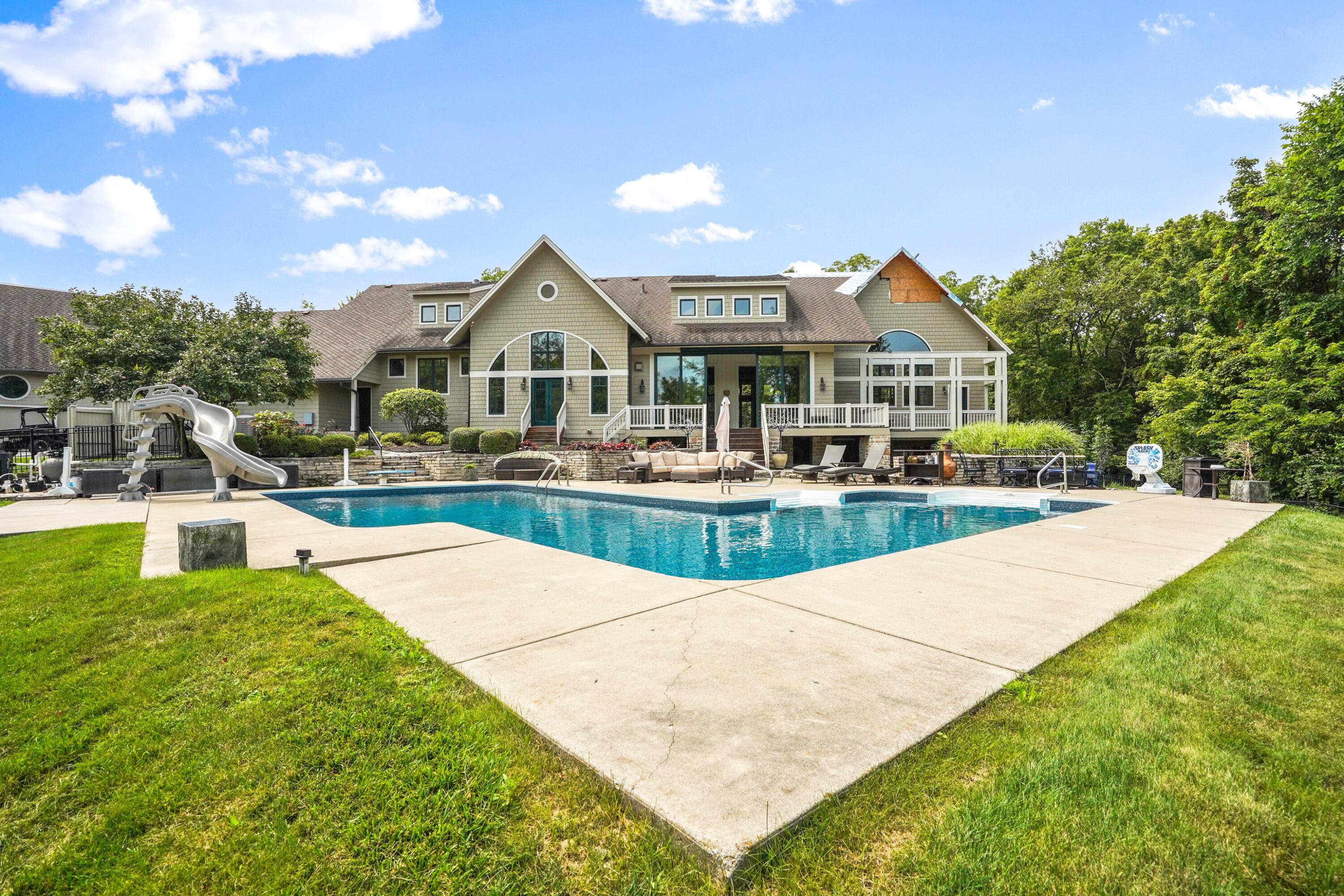 Dublin, Ohio, 43017, United States, 5 Bedrooms Bedrooms, ,6 BathroomsBathrooms,Residential,Active,2007028