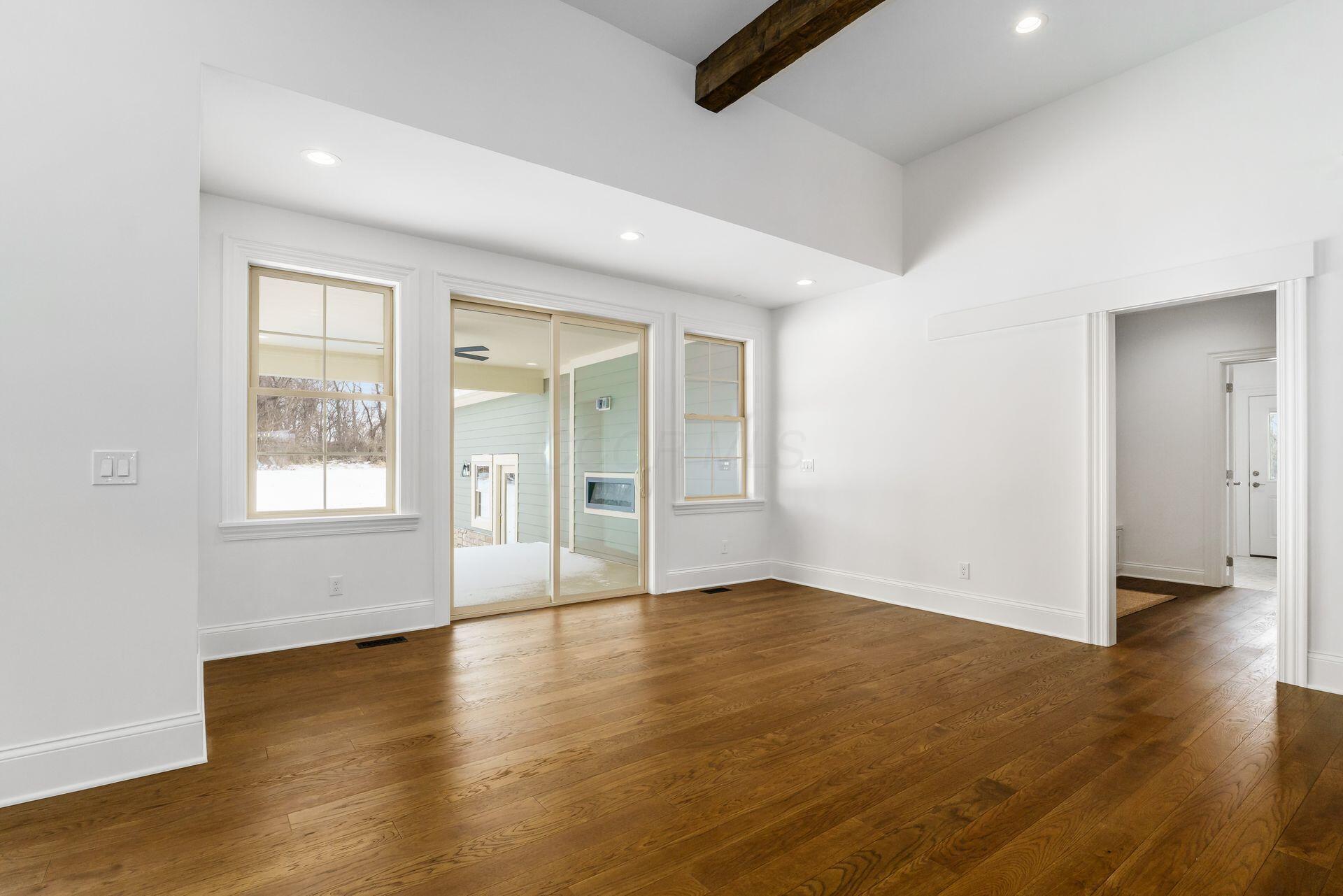 Sunbury, Ohio, 43074, United States, 4 Bedrooms Bedrooms, ,6 BathroomsBathrooms,Residential,Active,2007229