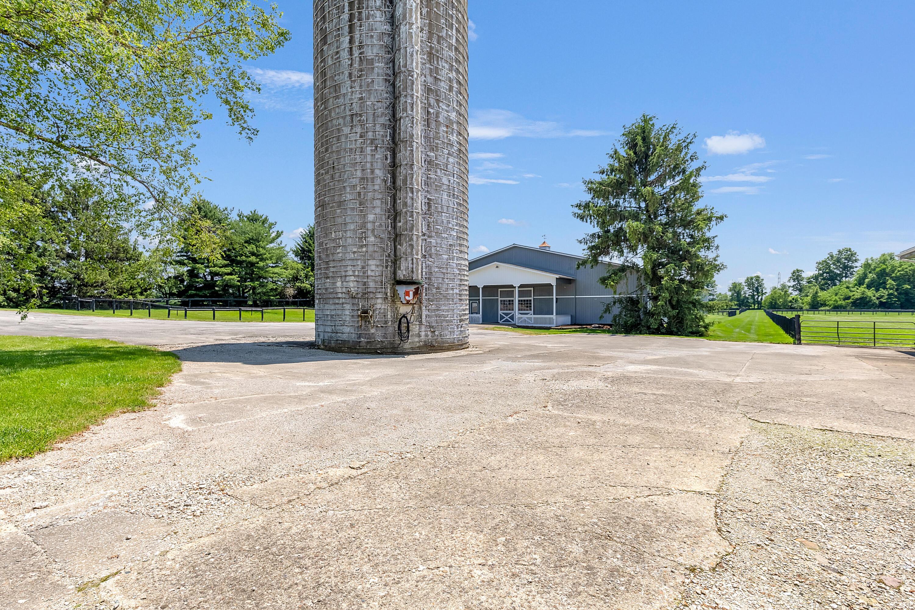 Centerburg, Ohio, 43011, United States, ,3 BathroomsBathrooms,Residential,Active,1853278