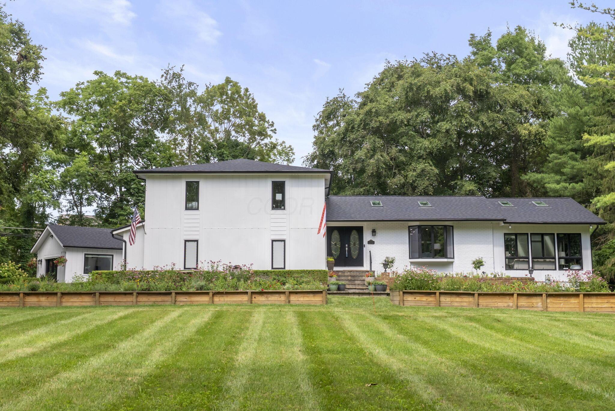 Dublin, Ohio, 43016, United States, 3 Bedrooms Bedrooms, ,3 BathroomsBathrooms,Residential,Active,1894186