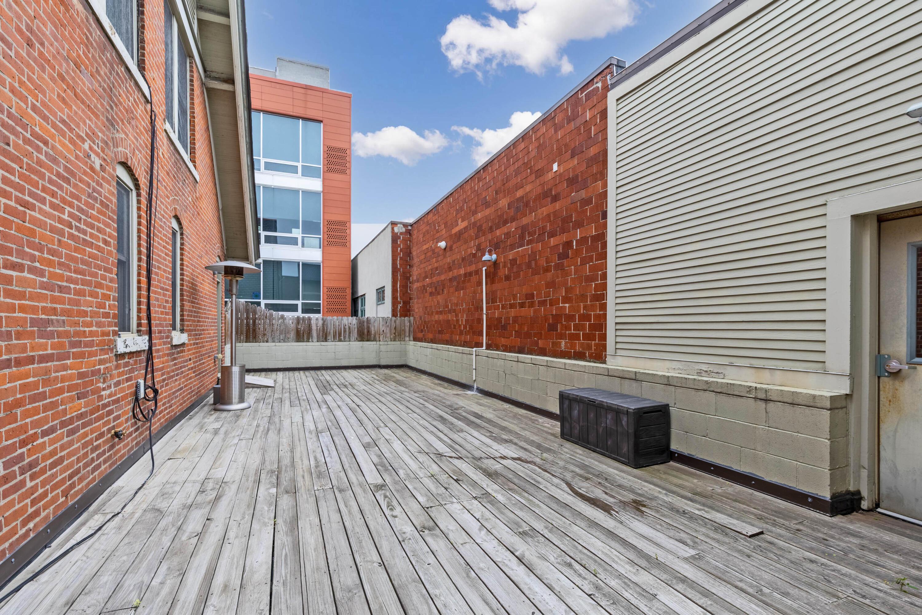 Columbus, Ohio, 43201, United States, 3 Bedrooms Bedrooms, ,5 BathroomsBathrooms,Residential,Active,1894778