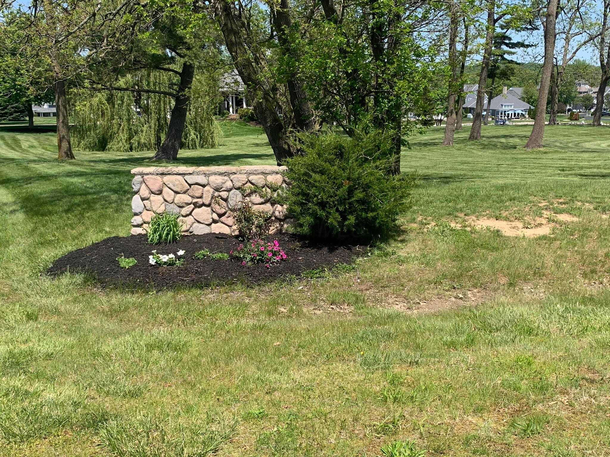 Thornville, Ohio, 43076, United States, 9 Bedrooms Bedrooms, ,7 BathroomsBathrooms,Residential,Active,1821951