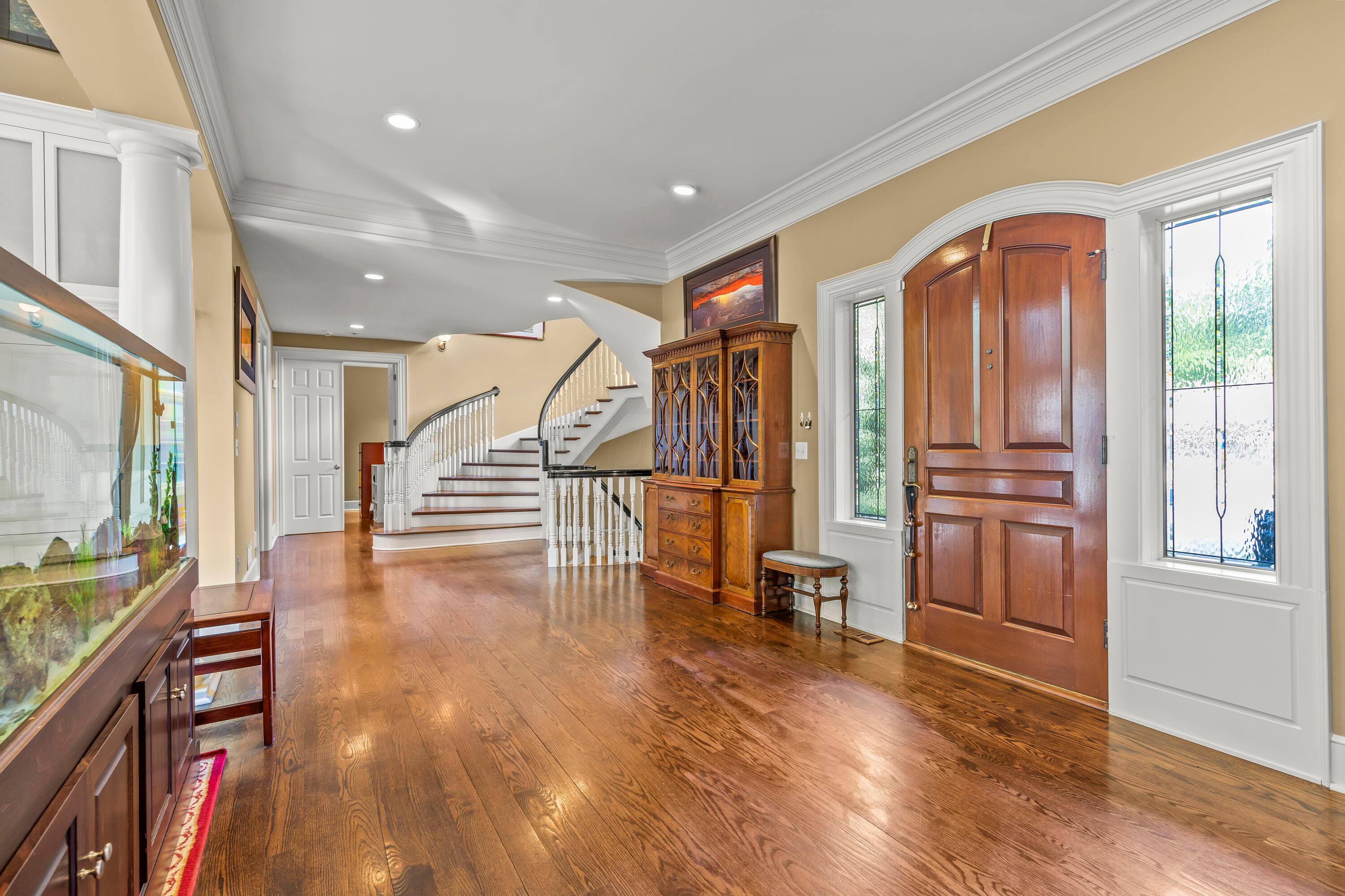 Upper Arlington, Ohio, 43220, United States, 7 Bedrooms Bedrooms, ,7 BathroomsBathrooms,Residential,Active,1748798