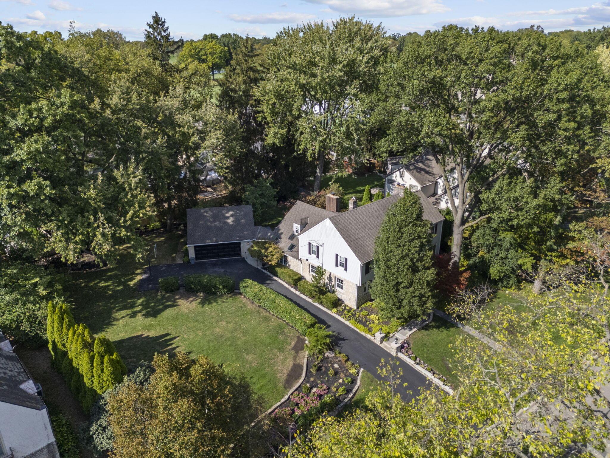 Columbus, Ohio, 43221, United States, 4 Bedrooms Bedrooms, ,5 BathroomsBathrooms,Residential,Active,1953422