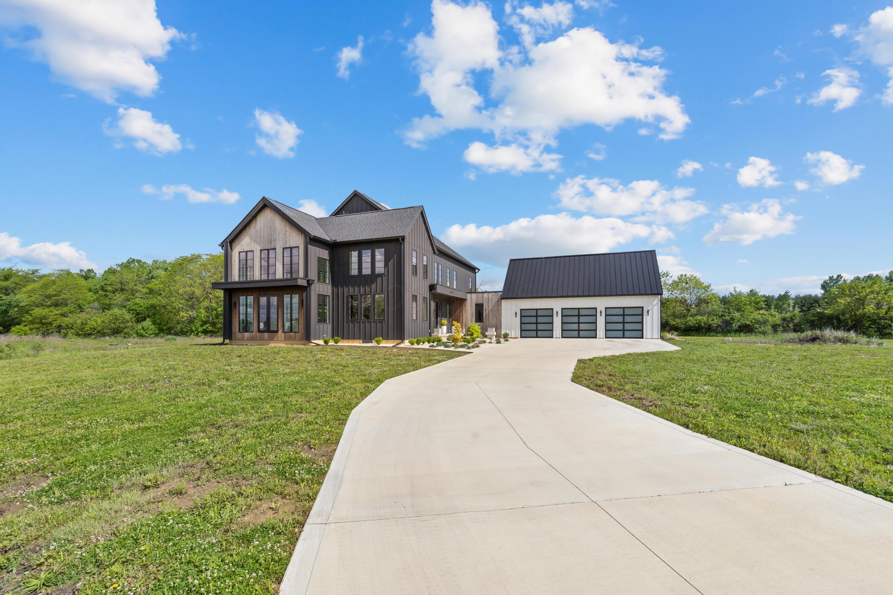 Johnstown, Ohio, 43031, United States, 4 Bedrooms Bedrooms, ,4 BathroomsBathrooms,Residential,Active,1828701