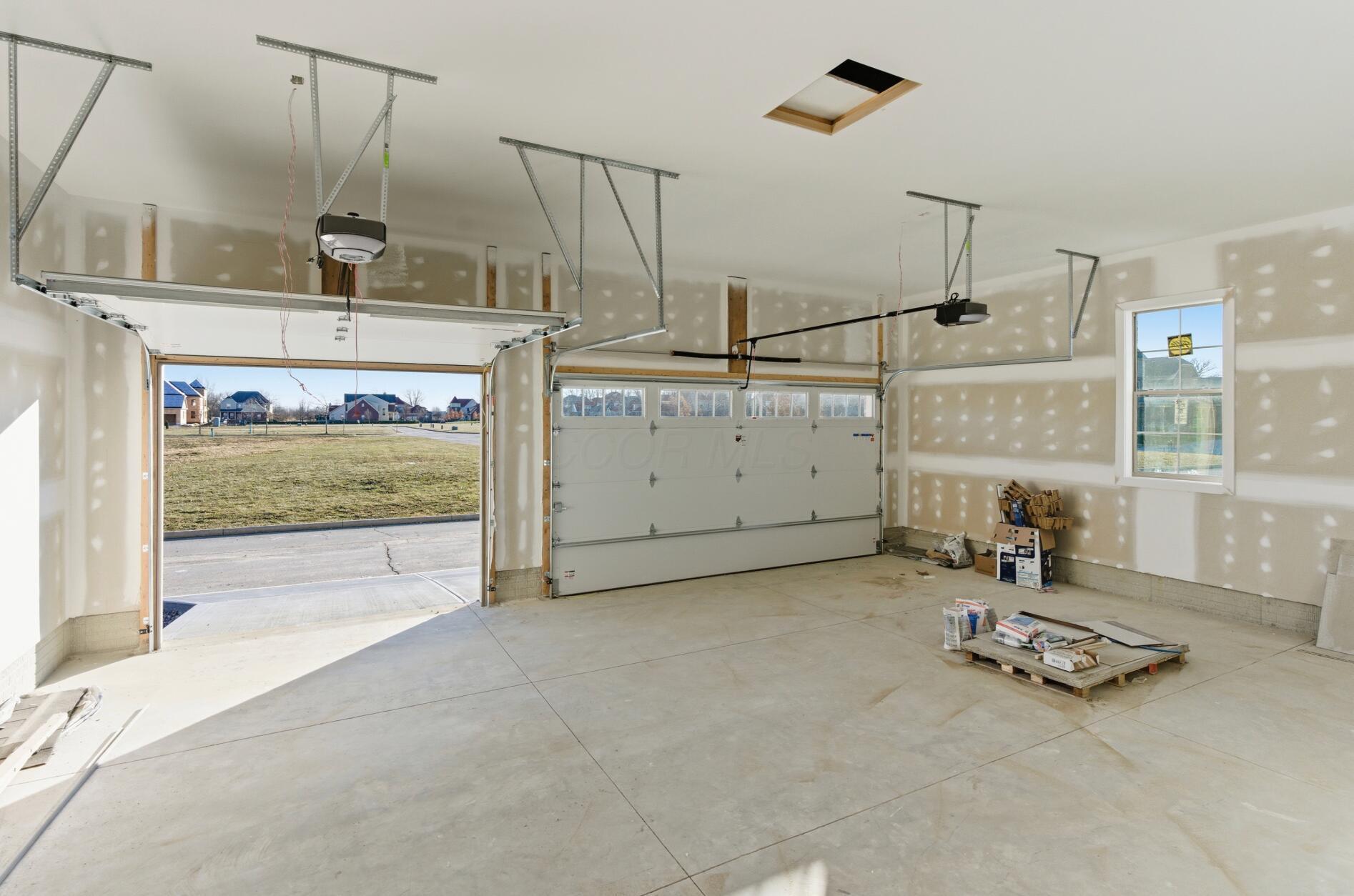 Dublin, Ohio, 43016, United States, 4 Bedrooms Bedrooms, ,5 BathroomsBathrooms,Residential,Active,1945857