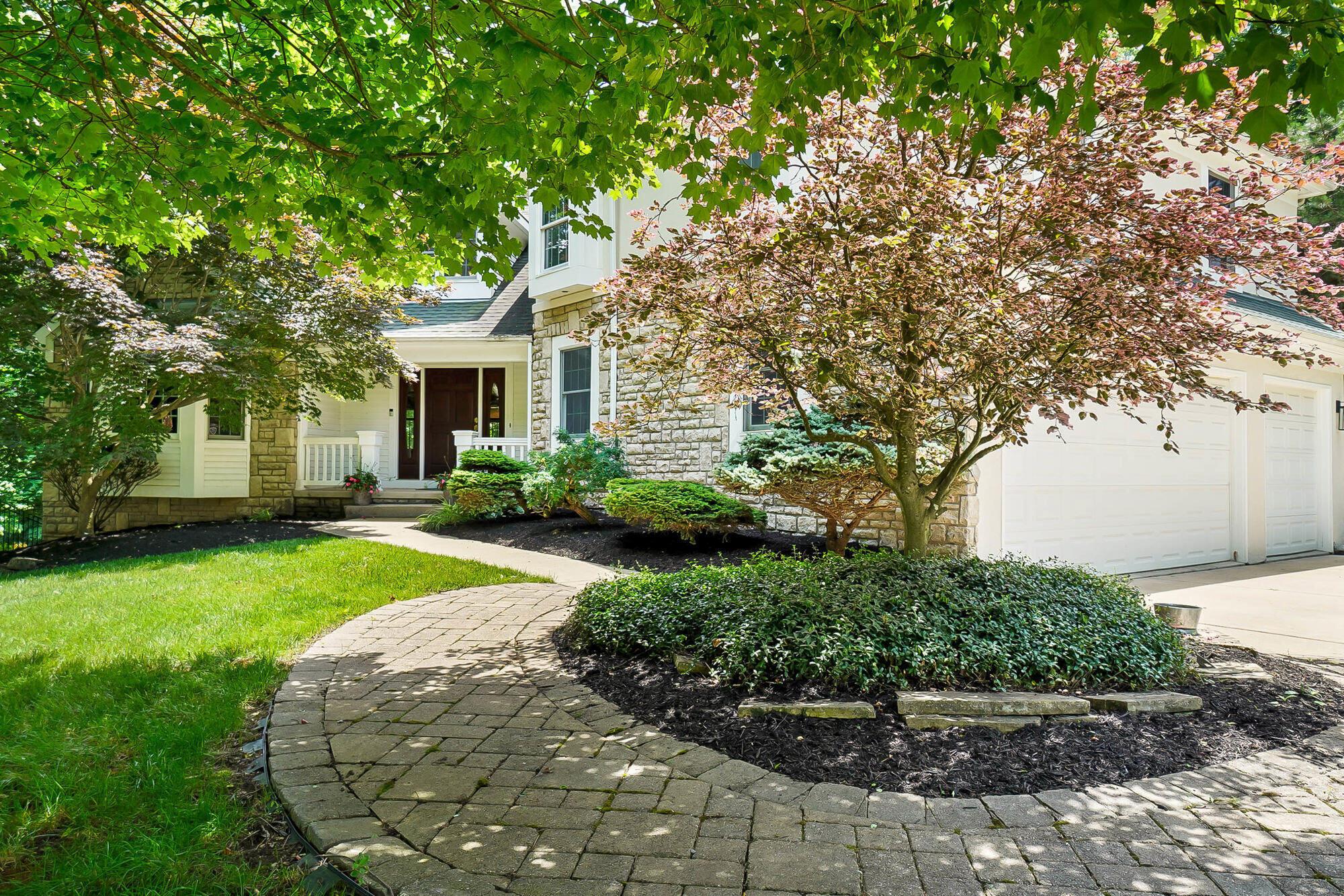 Powell, Ohio, 43065, United States, 5 Bedrooms Bedrooms, ,5 BathroomsBathrooms,Residential,Active,1871632