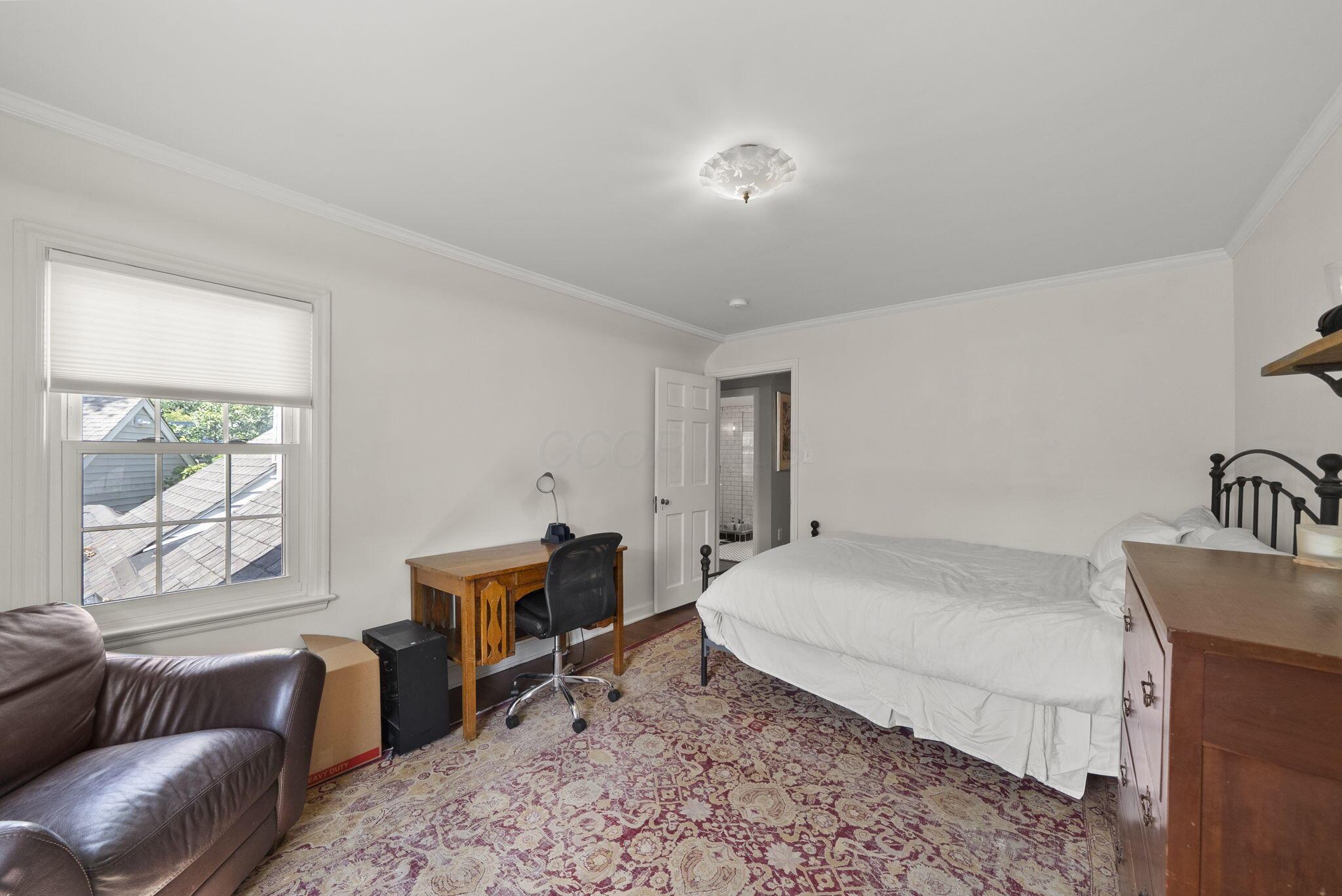 Columbus, Ohio, 43221, United States, 4 Bedrooms Bedrooms, ,5 BathroomsBathrooms,Residential,Active,1953422