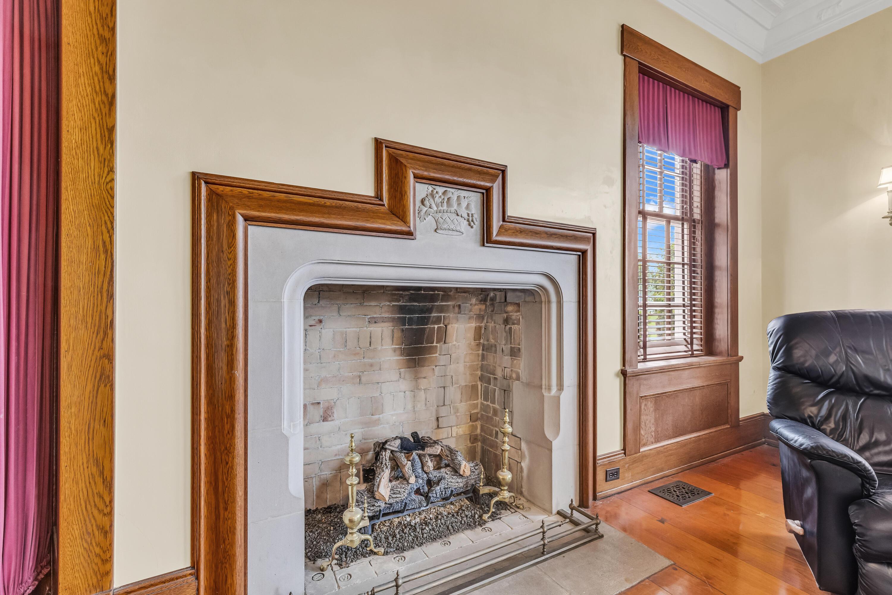 Thornville, Ohio, 43076, United States, 9 Bedrooms Bedrooms, ,7 BathroomsBathrooms,Residential,Active,1821951