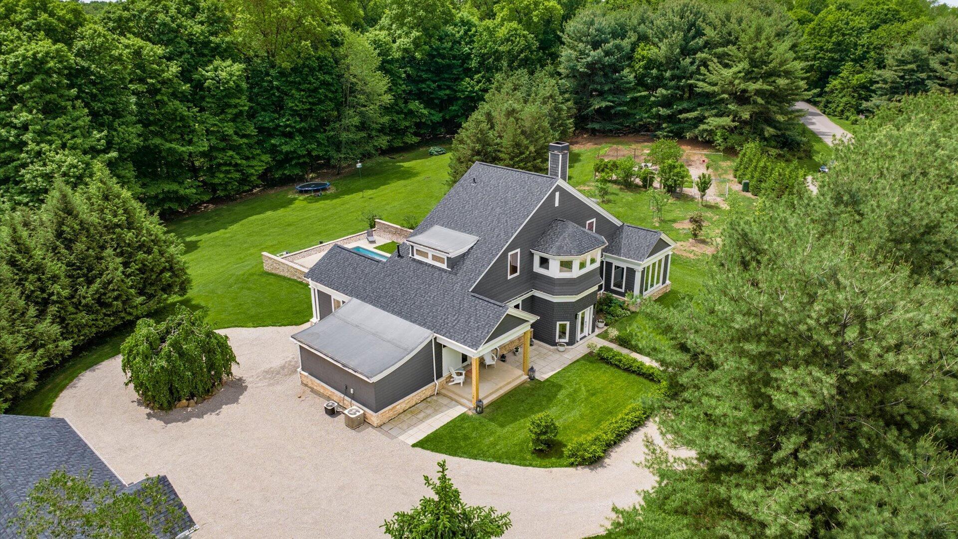 Granville, Ohio, 43023, United States, 4 Bedrooms Bedrooms, ,5 BathroomsBathrooms,Residential,Active,2015467