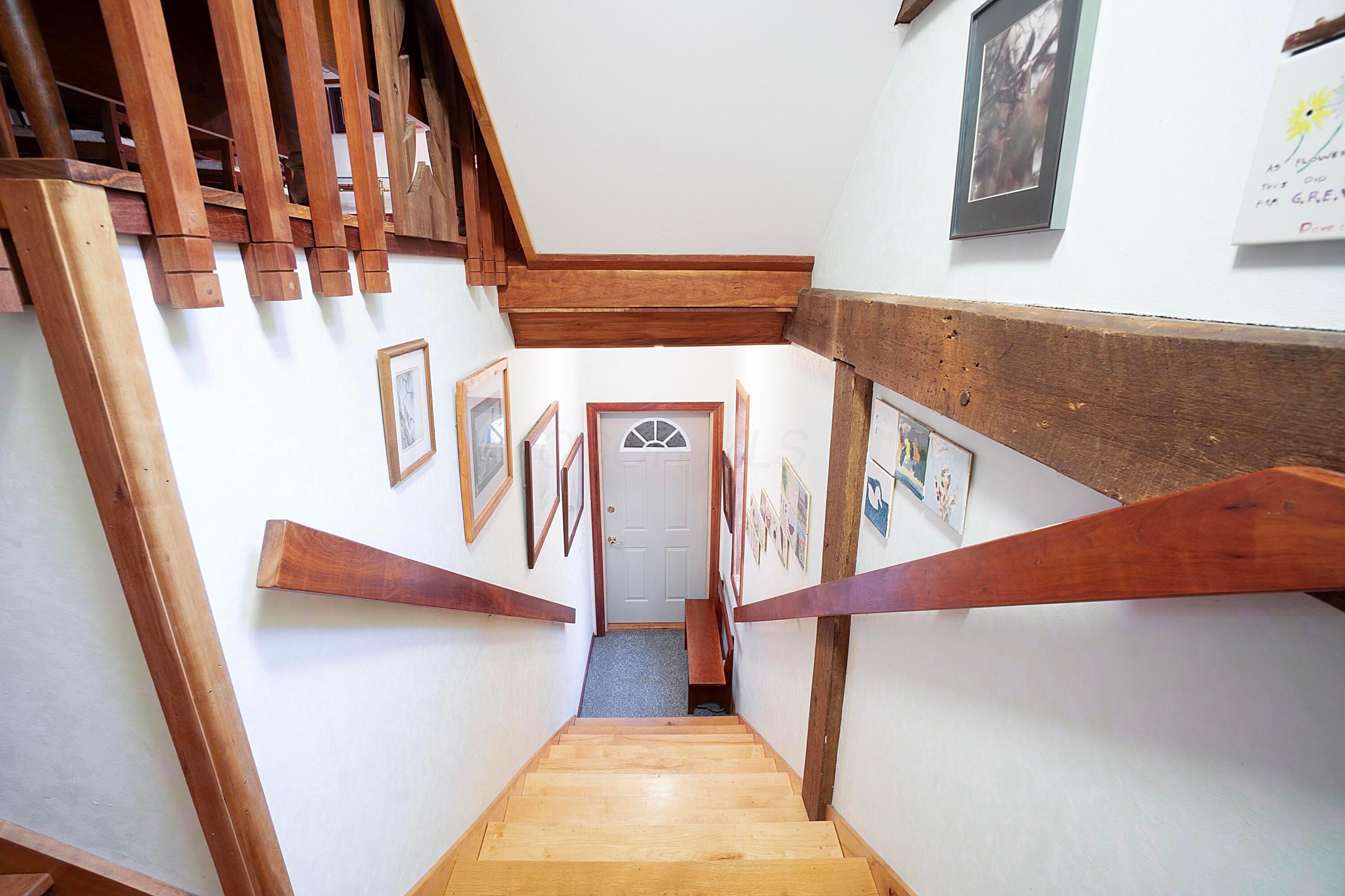 Rockbridge, Ohio, 43149, United States, 3 Bedrooms Bedrooms, ,4 BathroomsBathrooms,Residential,Active,1992551