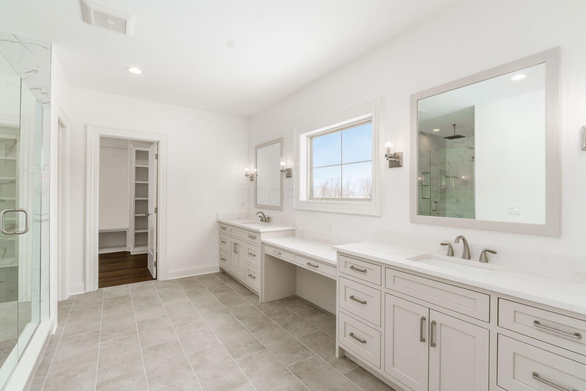 Sunbury, Ohio, 43074, United States, 4 Bedrooms Bedrooms, ,6 BathroomsBathrooms,Residential,Active,2007229