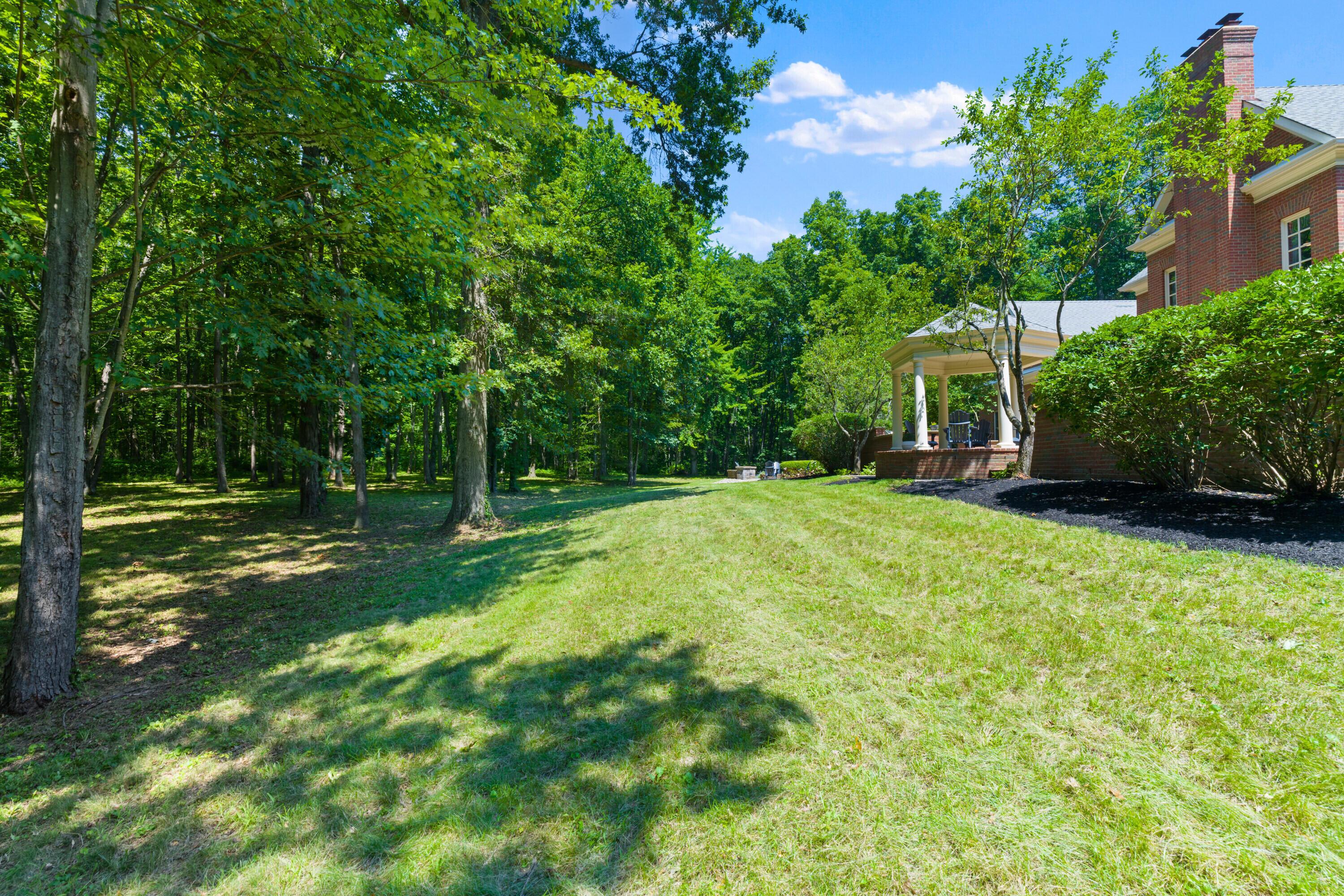 Sunbury, Ohio, 43074, United States, 5 Bedrooms Bedrooms, ,7 BathroomsBathrooms,Residential,Active,1912834