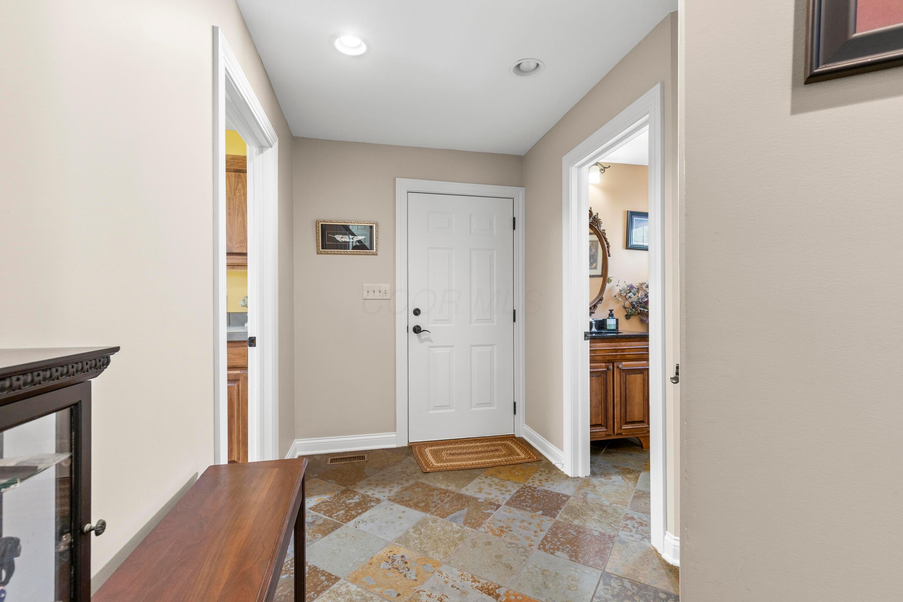 Lancaster, Ohio, 43130, United States, 4 Bedrooms Bedrooms, ,4 BathroomsBathrooms,Residential,Active,1910133