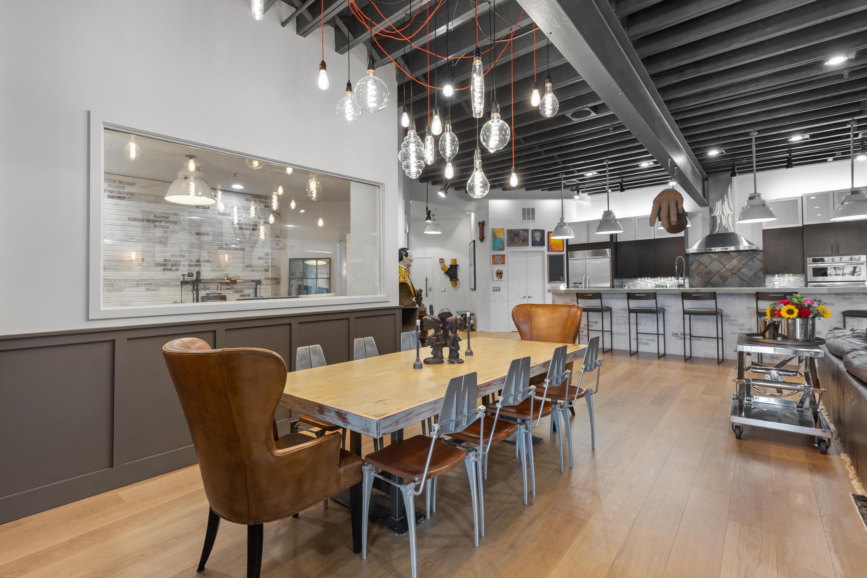 Columbus, Ohio, 43201, United States, 3 Bedrooms Bedrooms, ,5 BathroomsBathrooms,Residential,Active,1894778