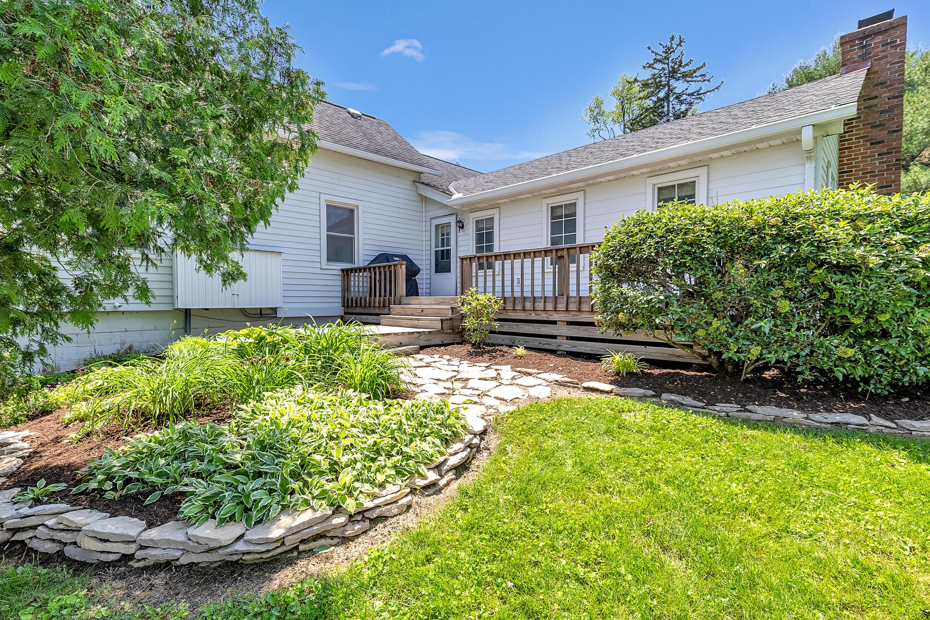 Centerburg, Ohio, 43011, United States, ,3 BathroomsBathrooms,Residential,Active,1853278