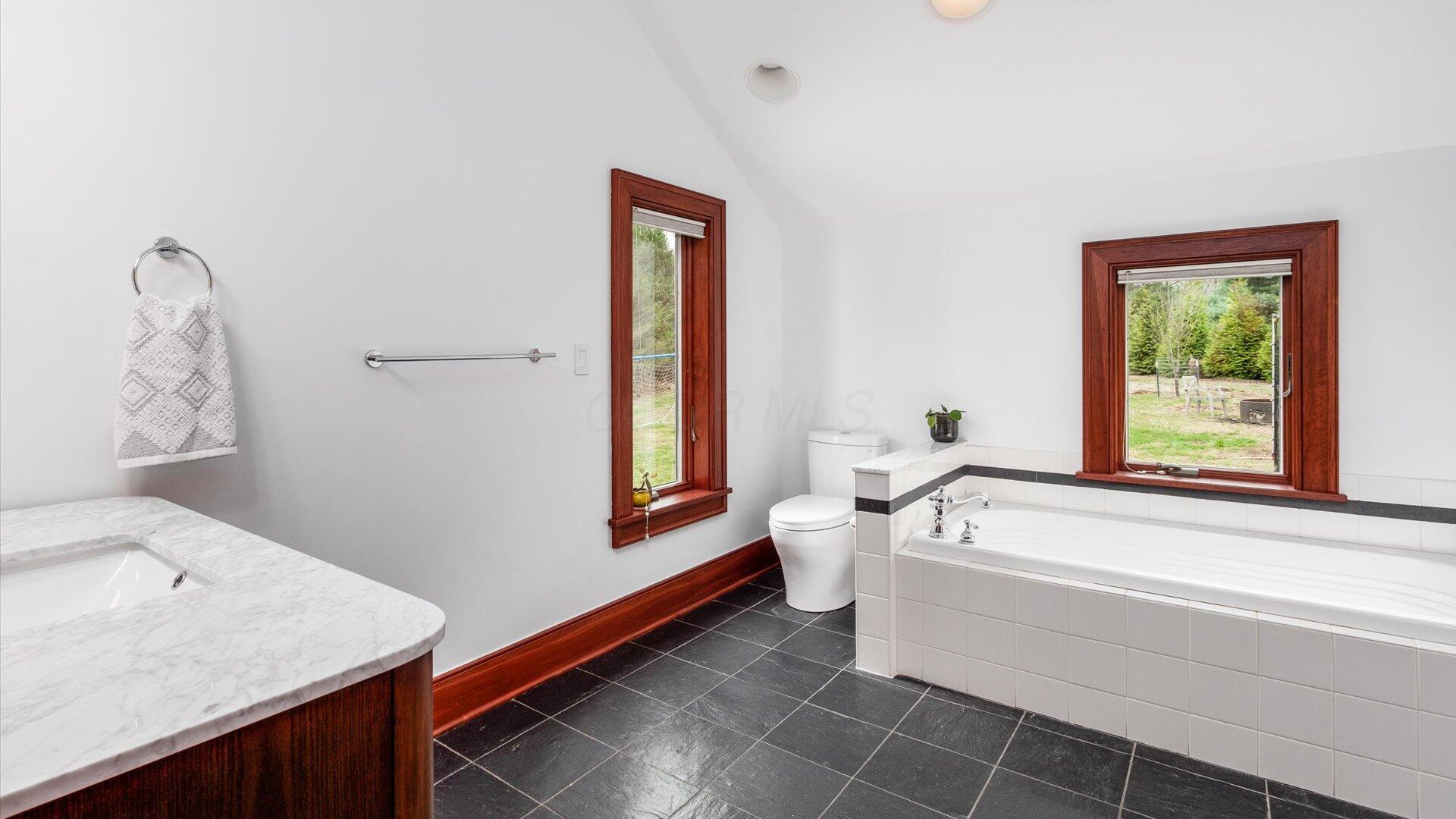 Granville, Ohio, 43023, United States, 4 Bedrooms Bedrooms, ,5 BathroomsBathrooms,Residential,Active,2015467