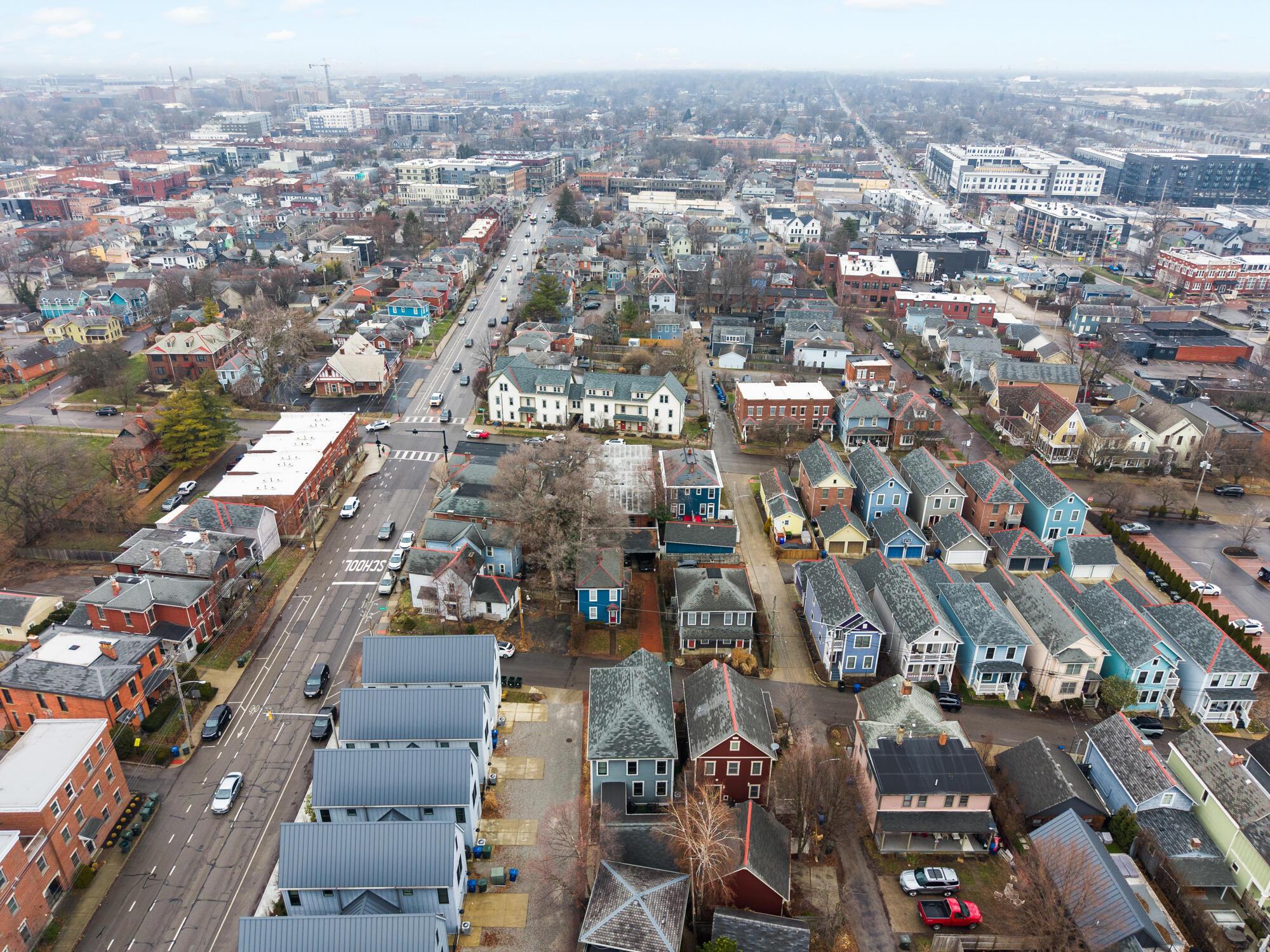 Columbus, Ohio, 43201, United States, 4 Bedrooms Bedrooms, ,4 BathroomsBathrooms,Residential,Active,2008741