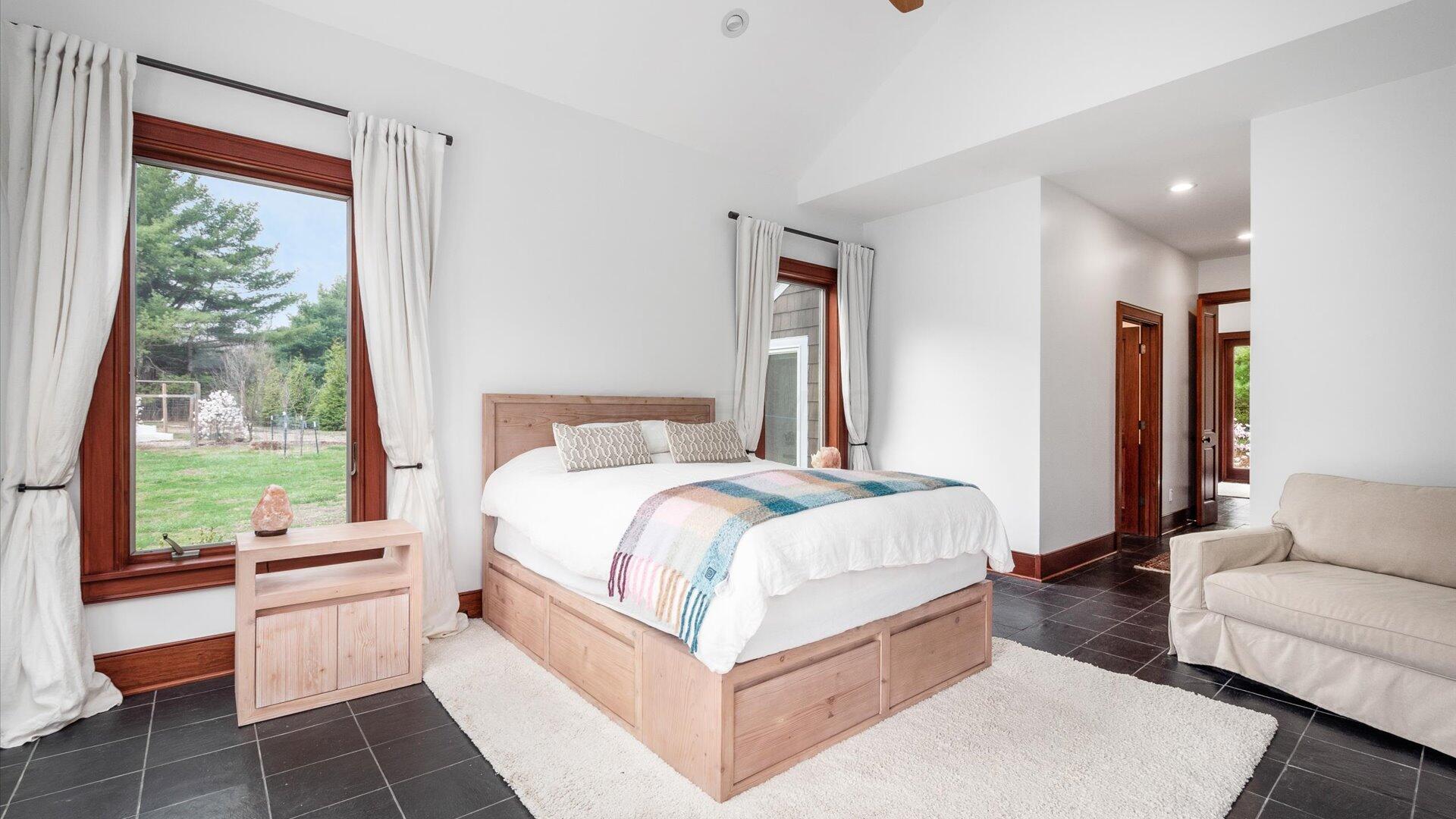 Granville, Ohio, 43023, United States, 4 Bedrooms Bedrooms, ,5 BathroomsBathrooms,Residential,Active,2015467